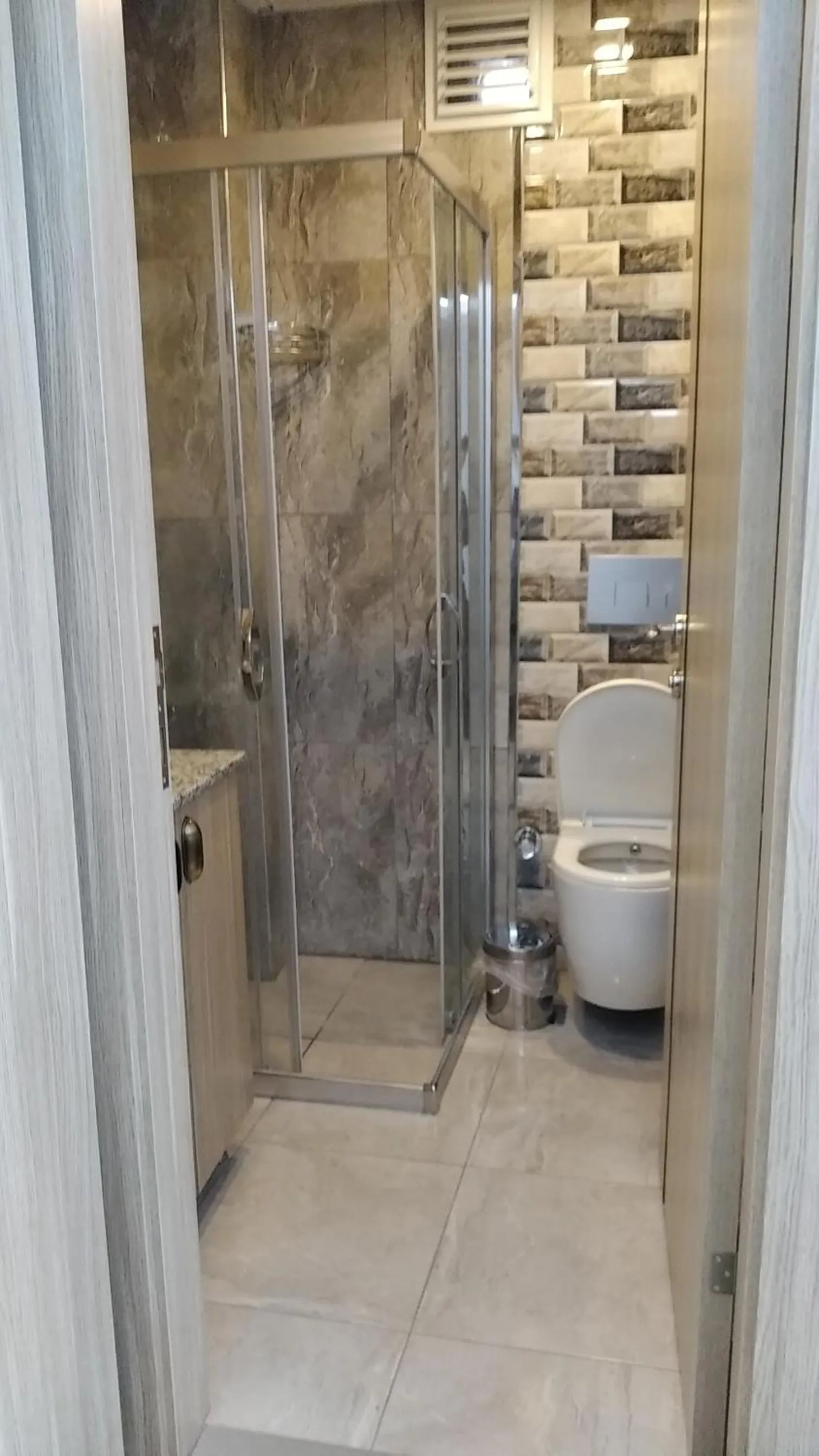 Toilet in Hotel Yesilpark