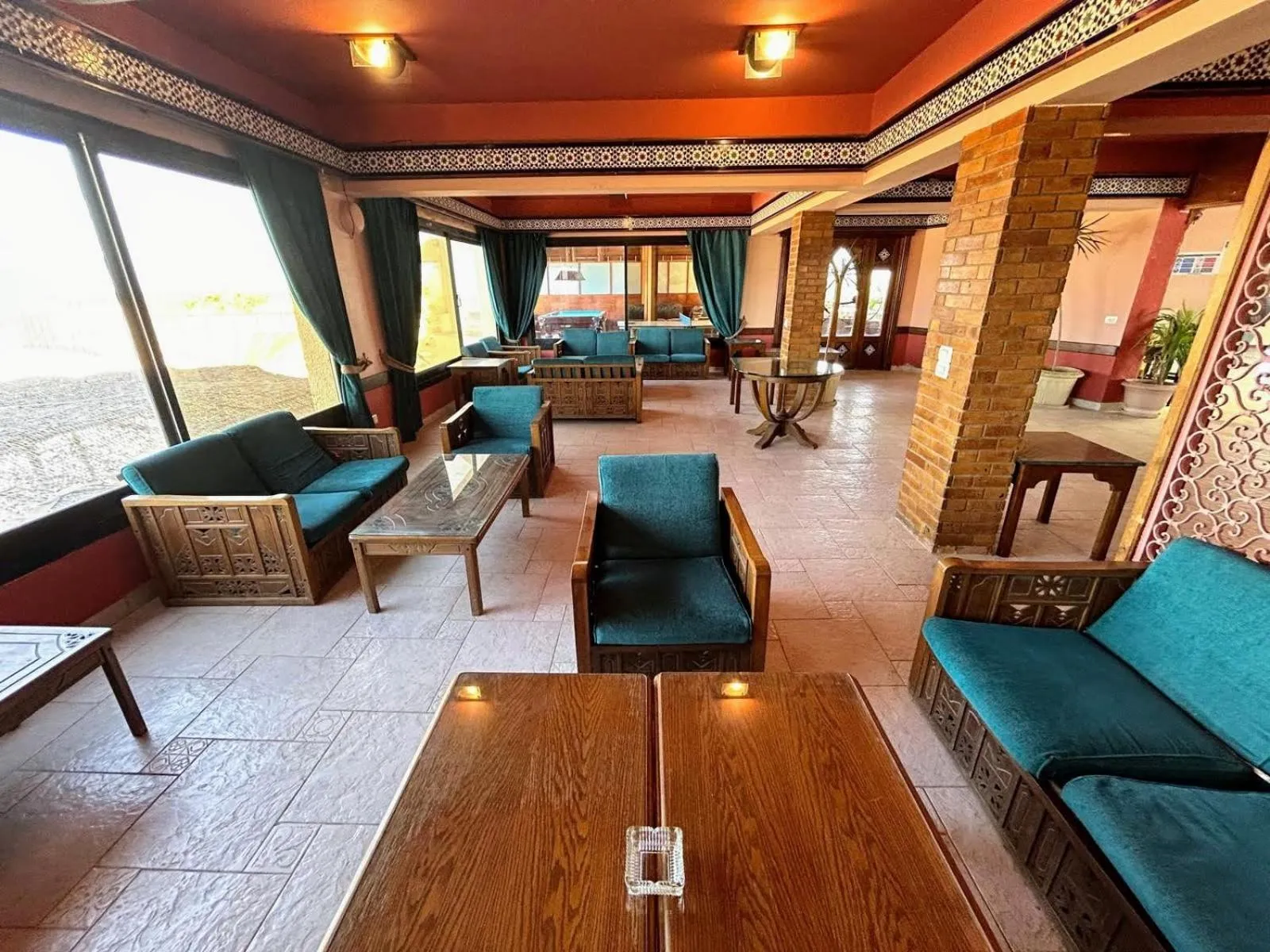 Lounge or bar in Mangrove Bay Resort