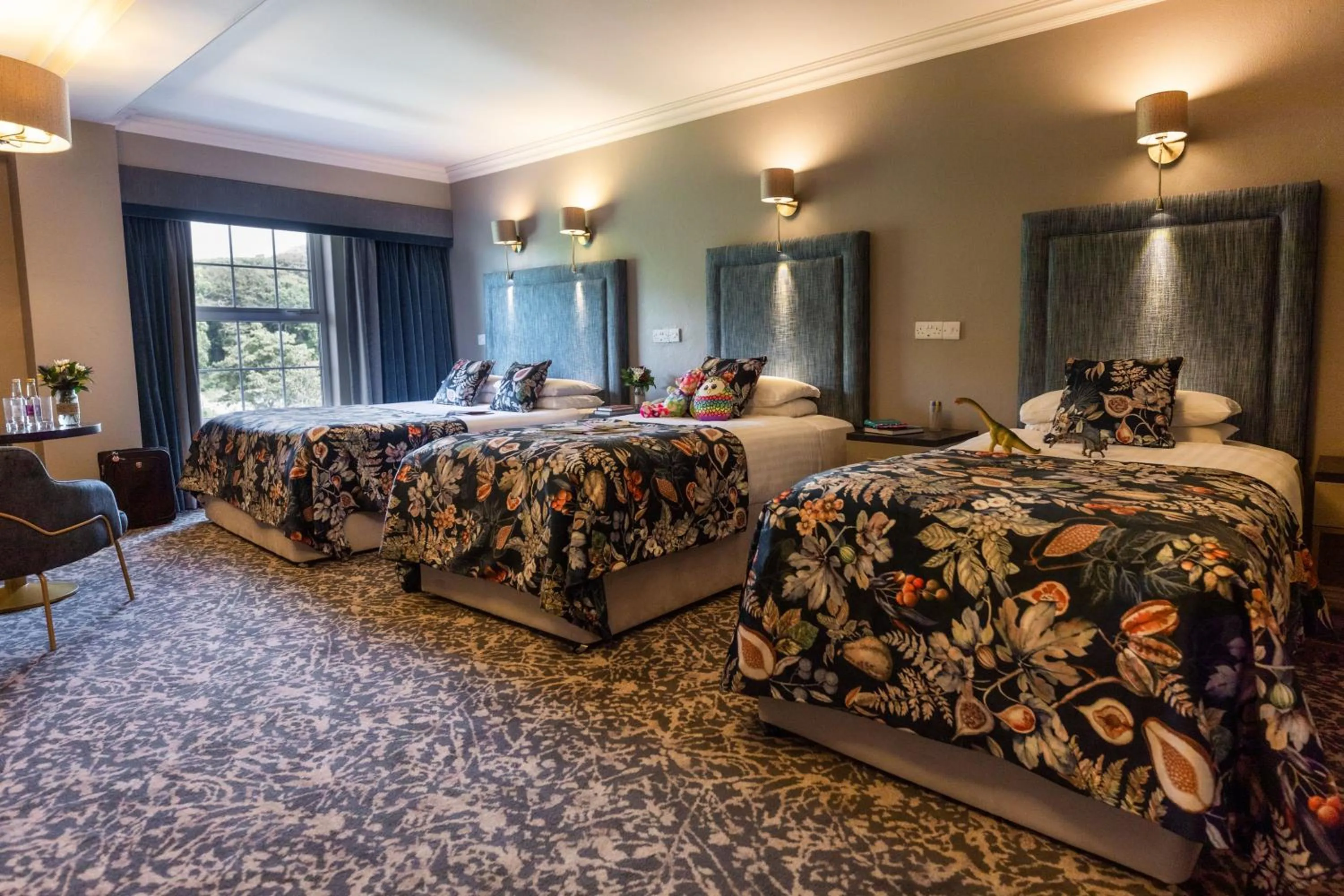 Bedroom, Bed in Falls Hotel & Spa