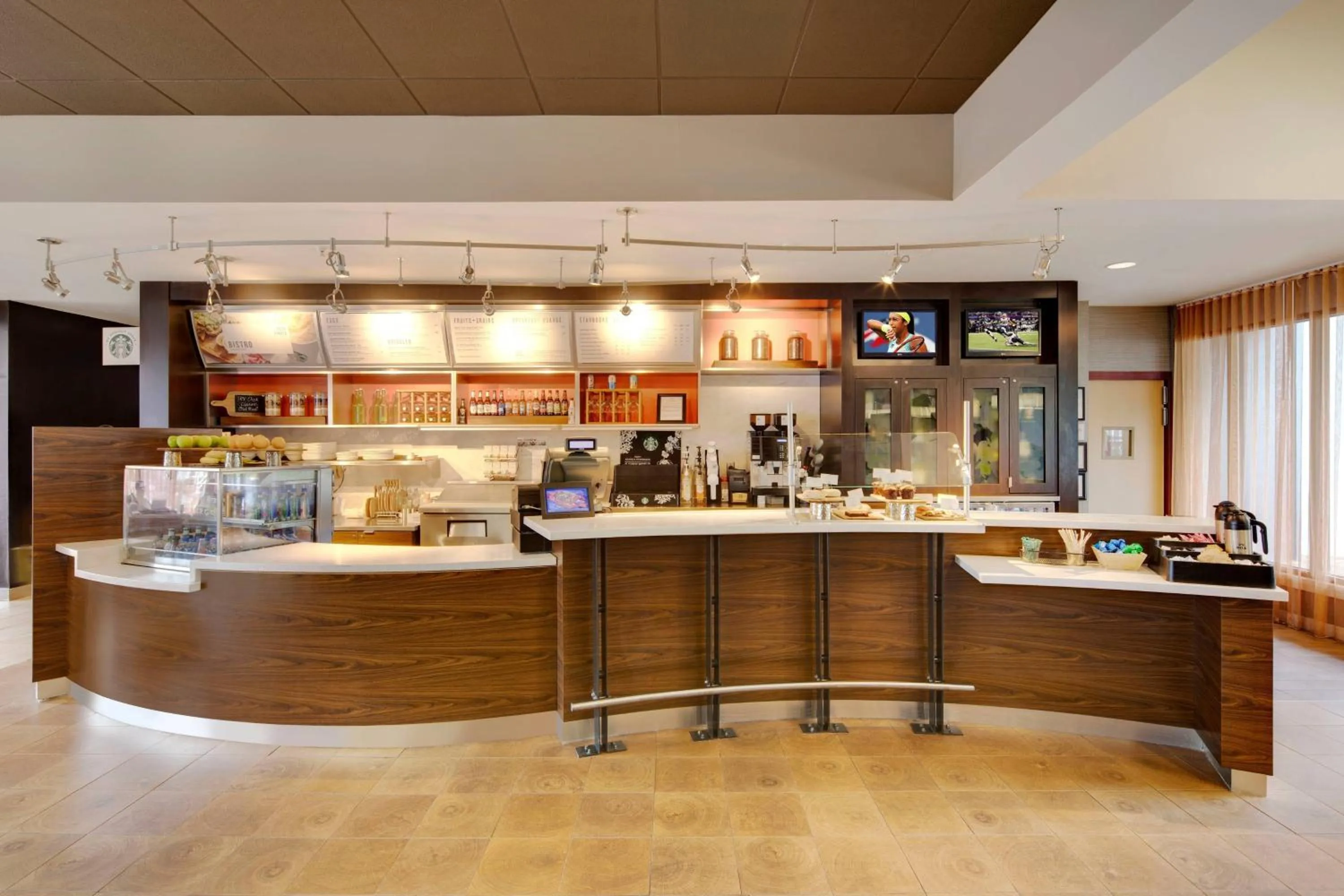 Lounge or bar in Courtyard by Marriott Atlanta Windy Hill/Ballpark