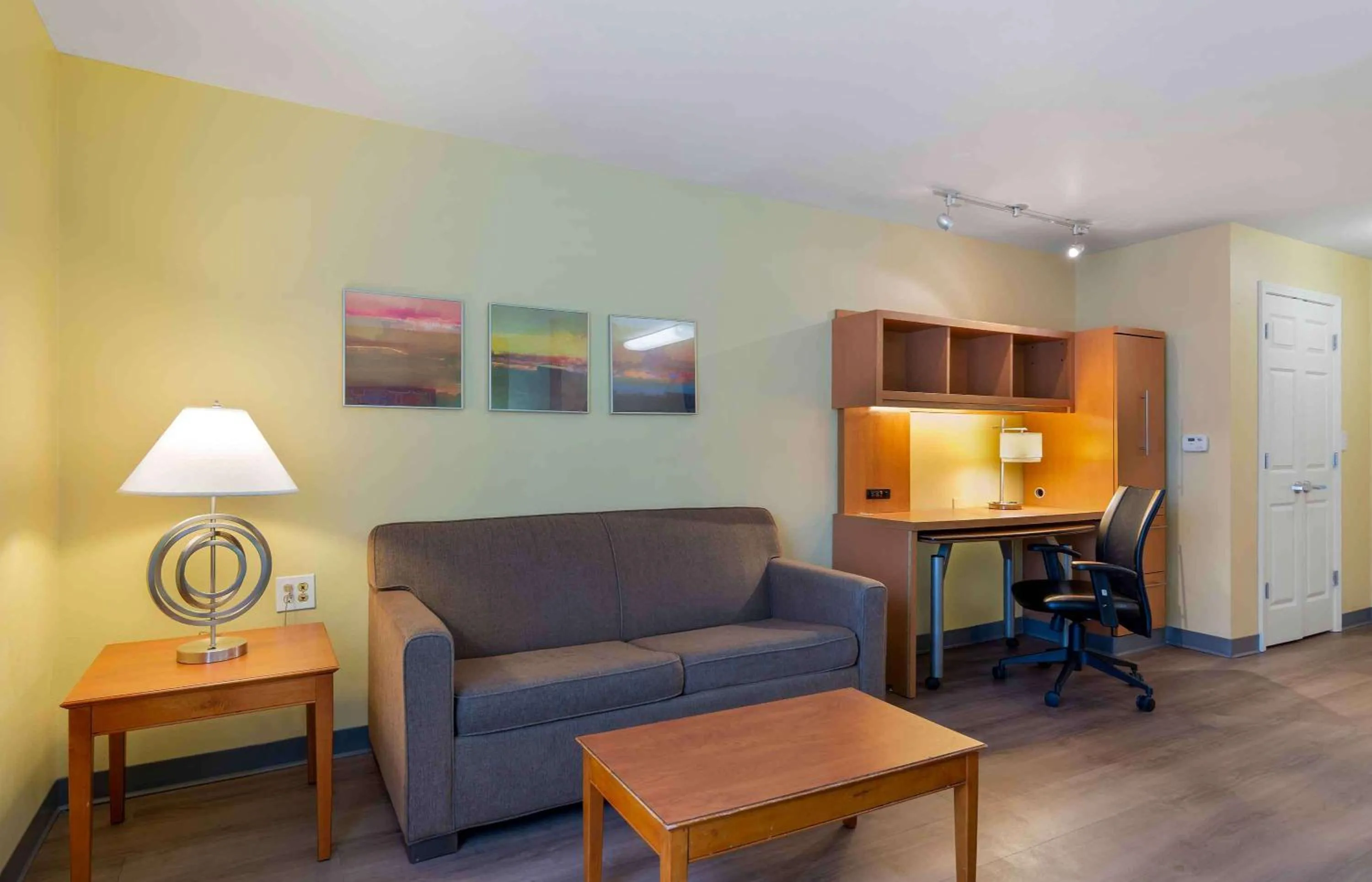 Bedroom in Extended Stay America Suites - Atlanta - Norcross - Peachtree Corners