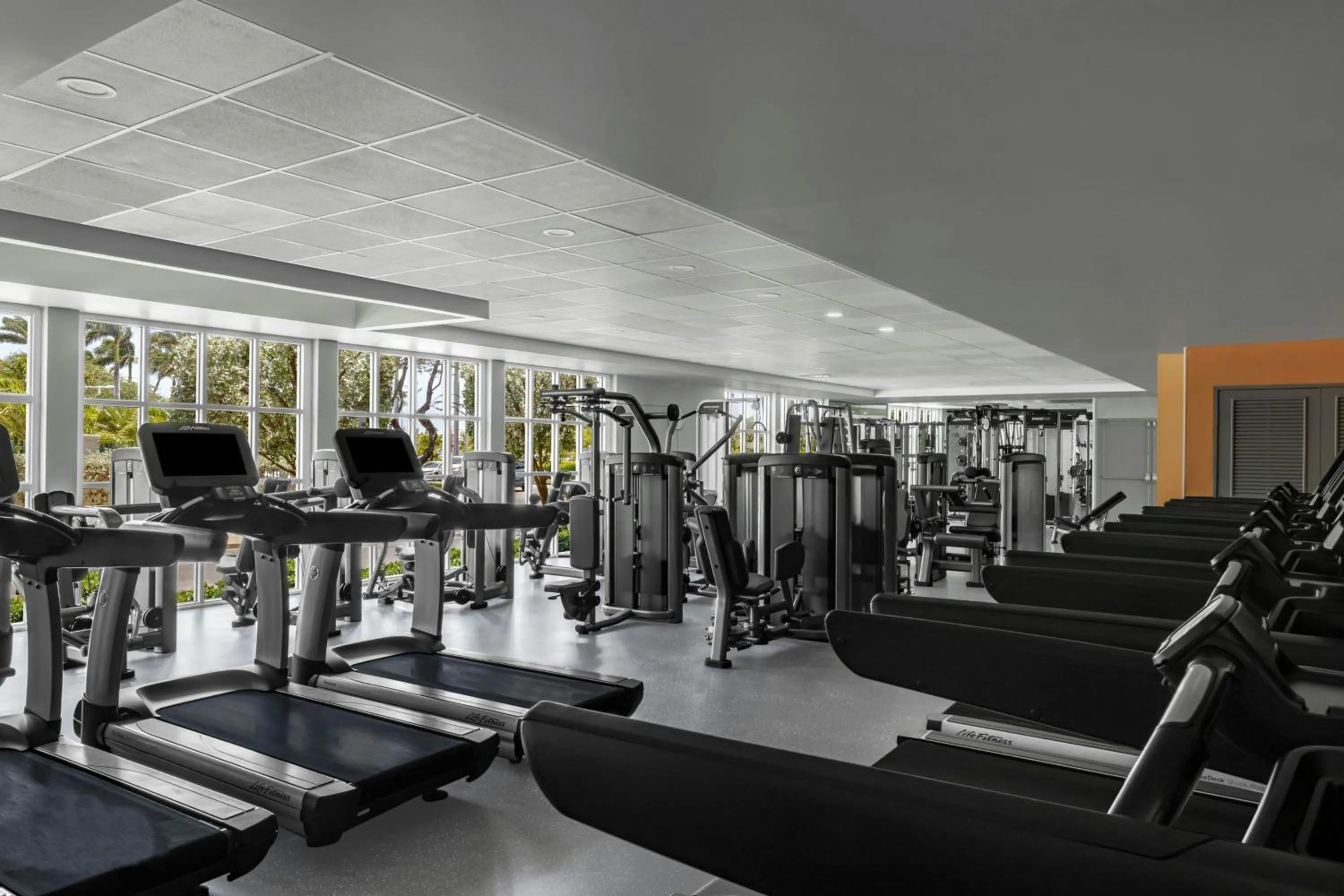 Fitness centre/facilities in Marriott's Aruba Ocean Club