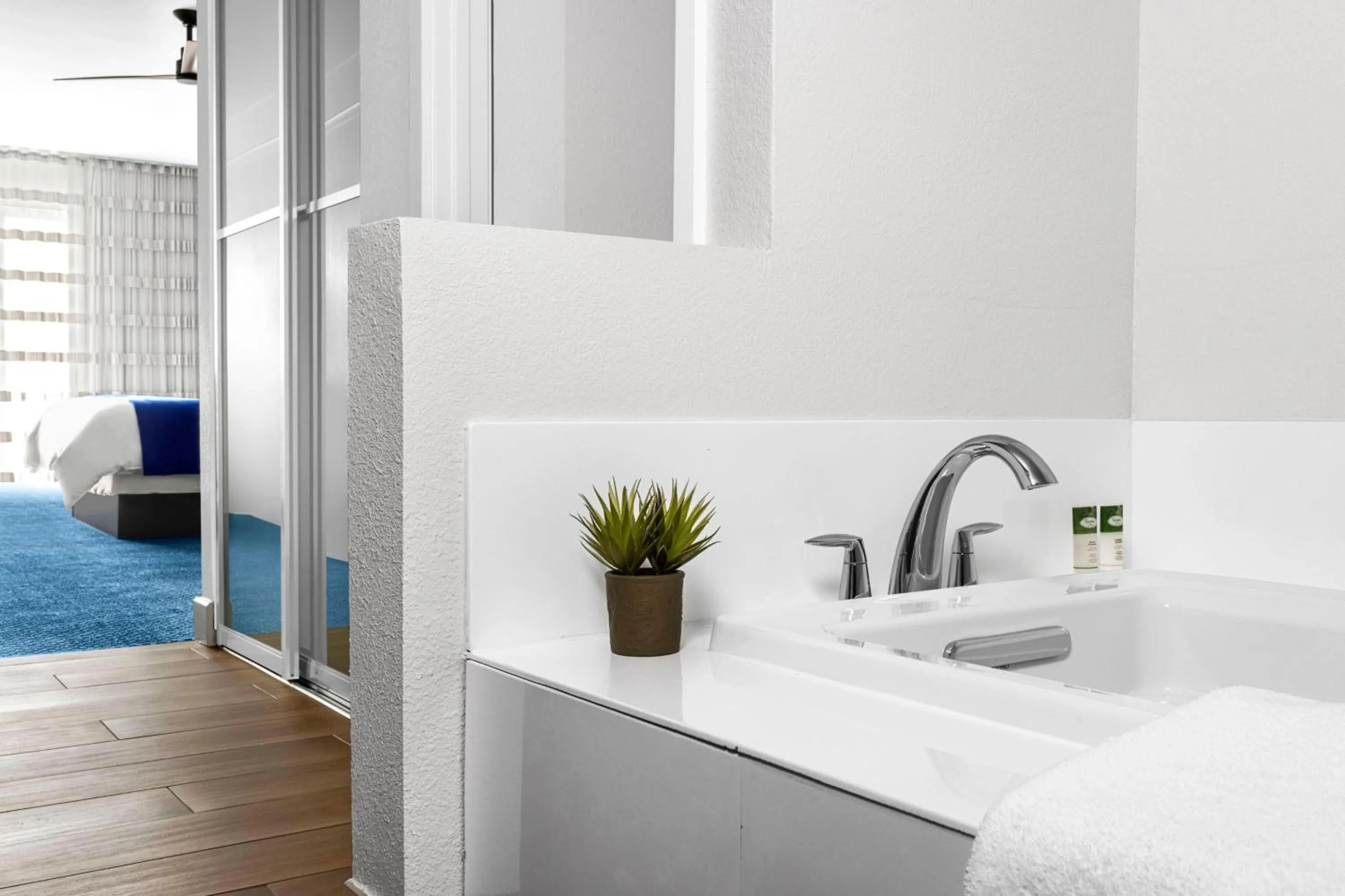 Bathroom in Marriott's Aruba Ocean Club