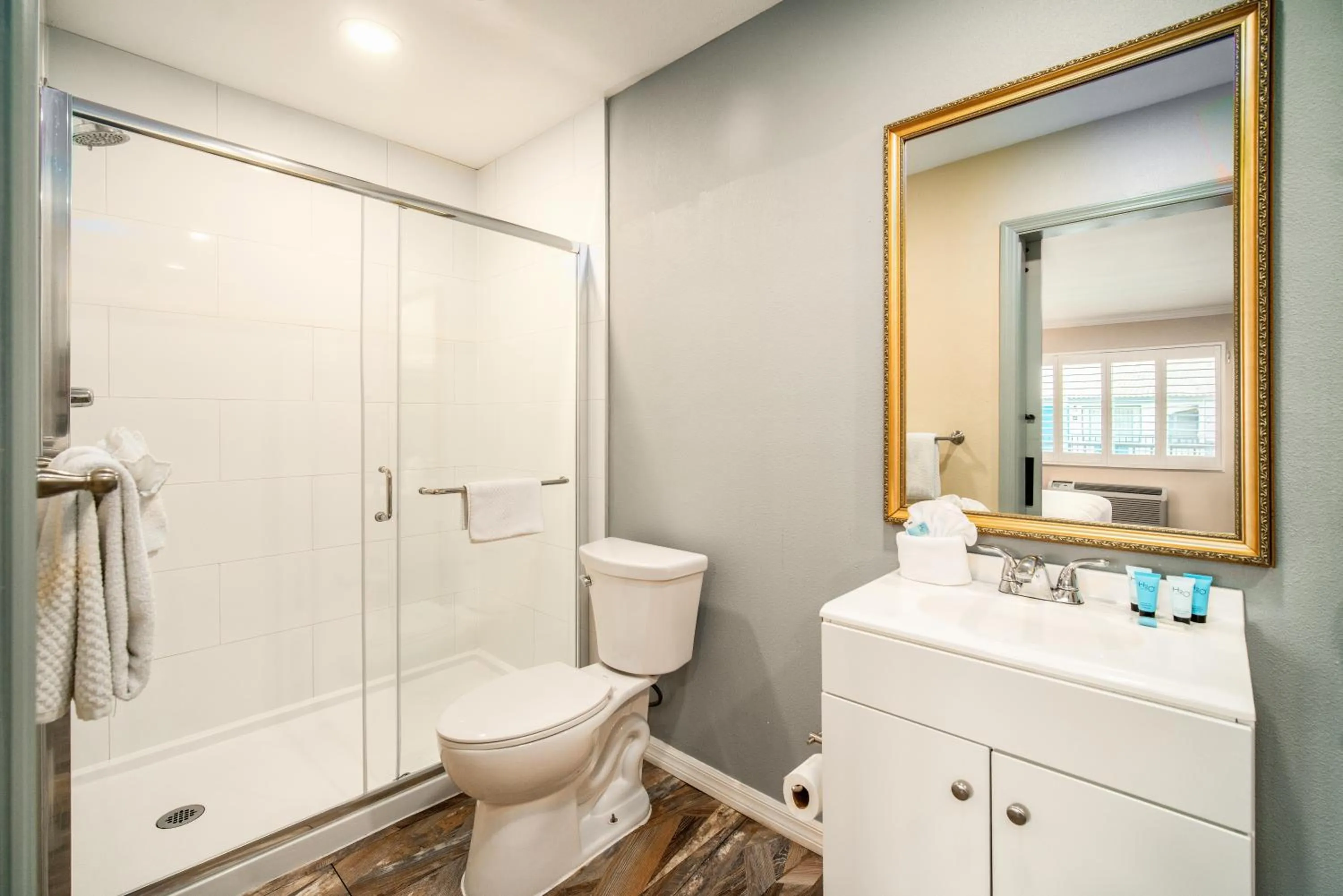 Bathroom in Quality Inn & Suites Buena Park Anaheim