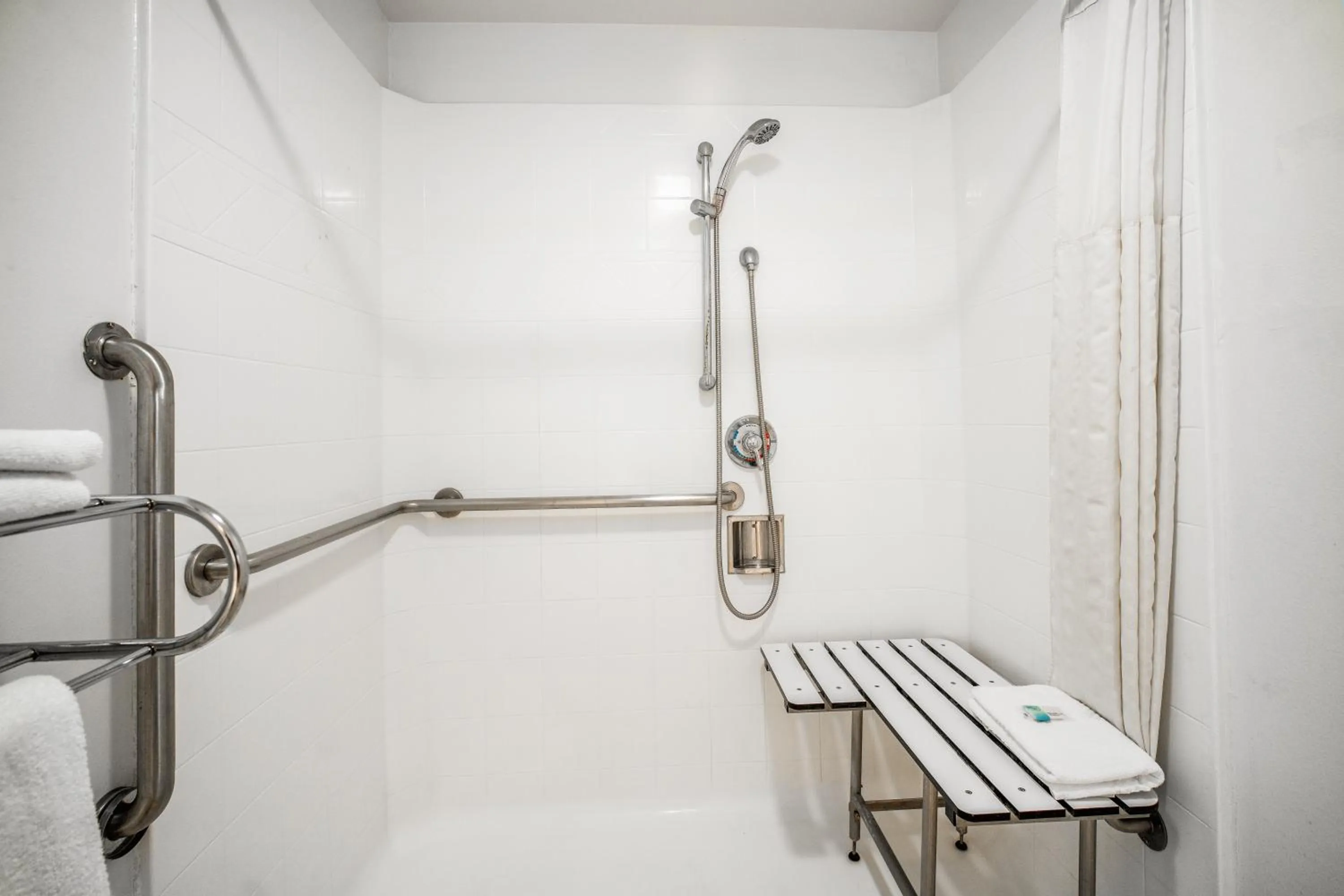 Bathroom in Quality Inn & Suites Buena Park Anaheim