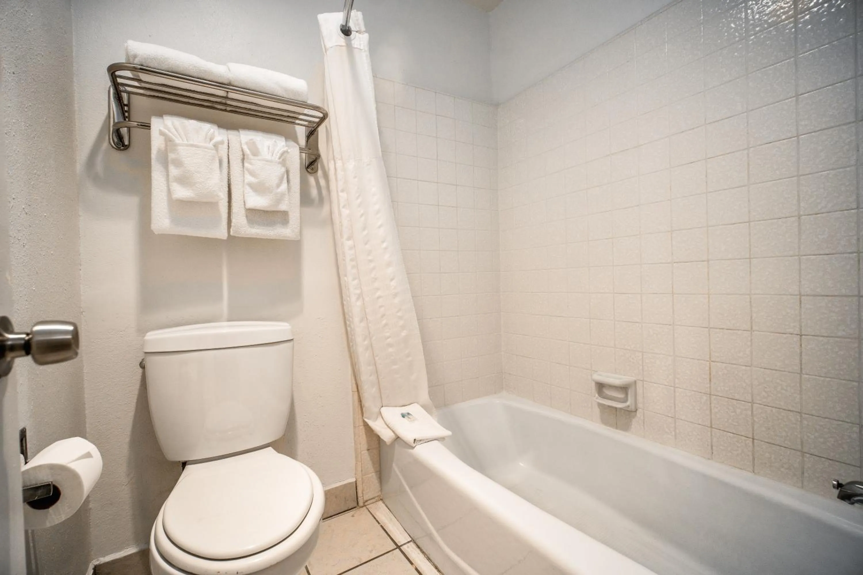Bathroom in Quality Inn & Suites Buena Park Anaheim