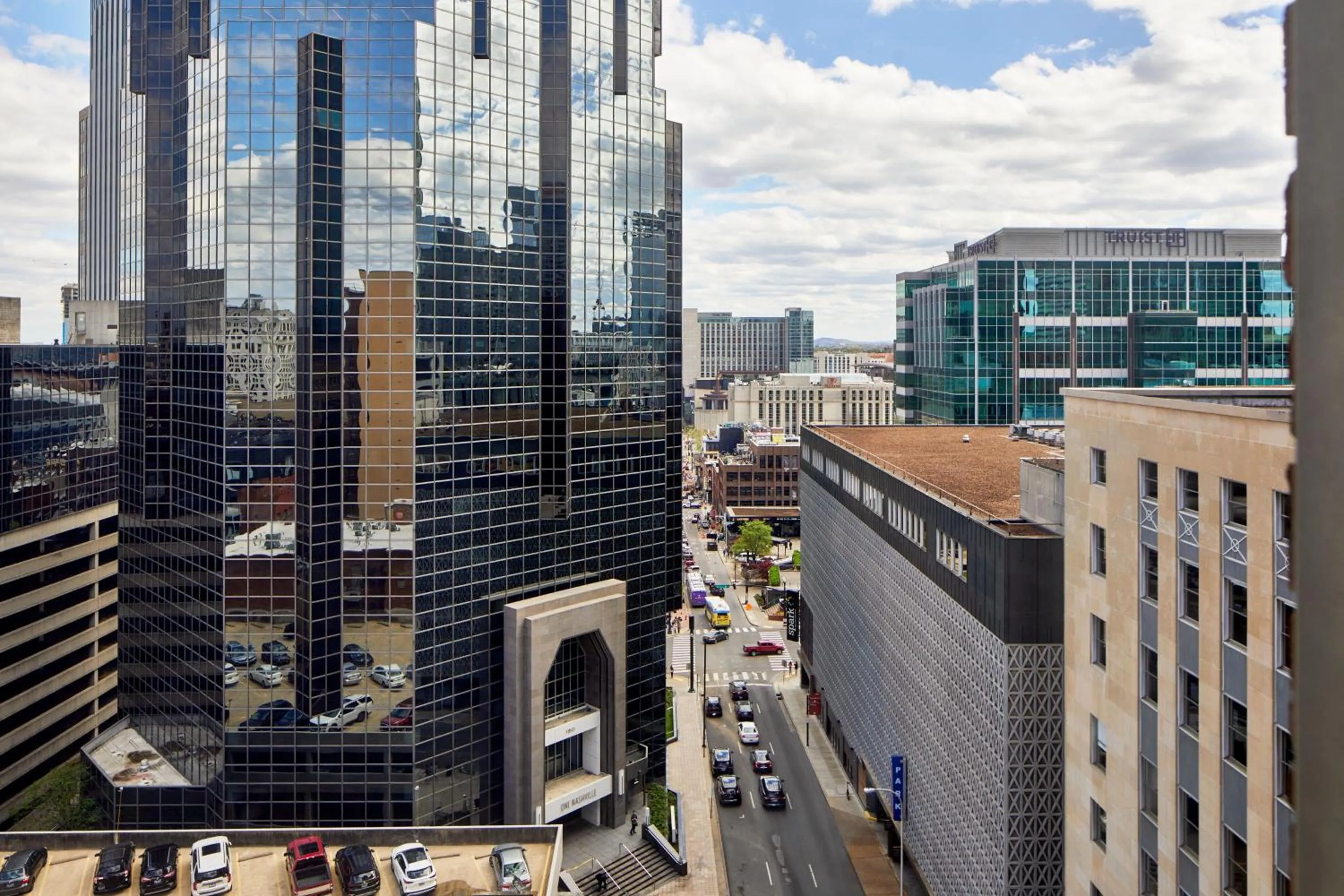 Photo of the whole room in Courtyard by Marriott Nashville Downtown