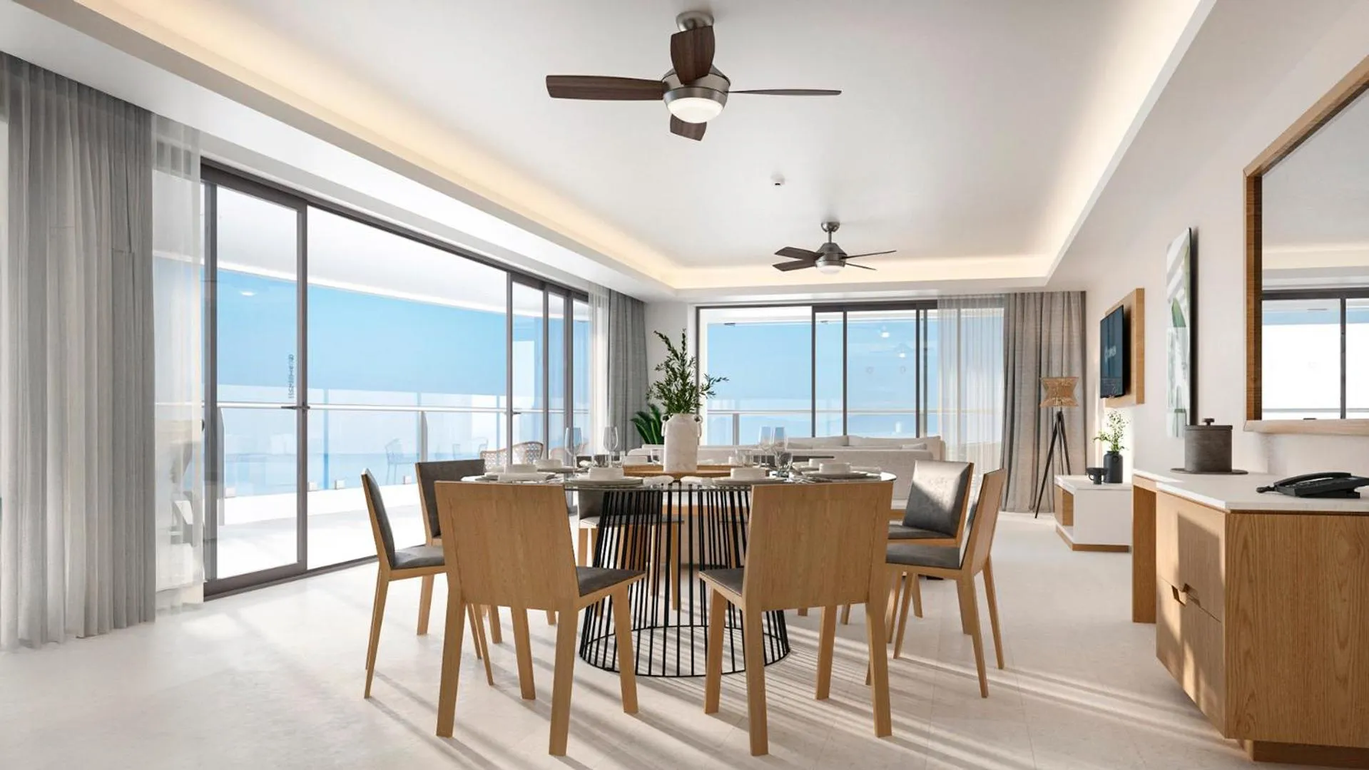 Dining area in Sunset Plaza Beach Resort Puerto Vallarta All Inclusive