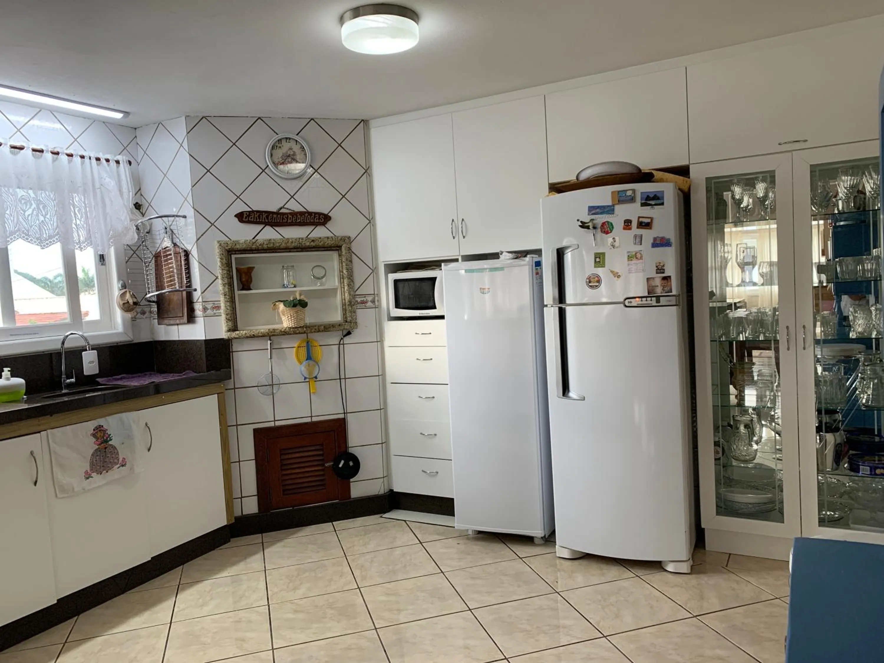 Communal kitchen in Recanto da Sol