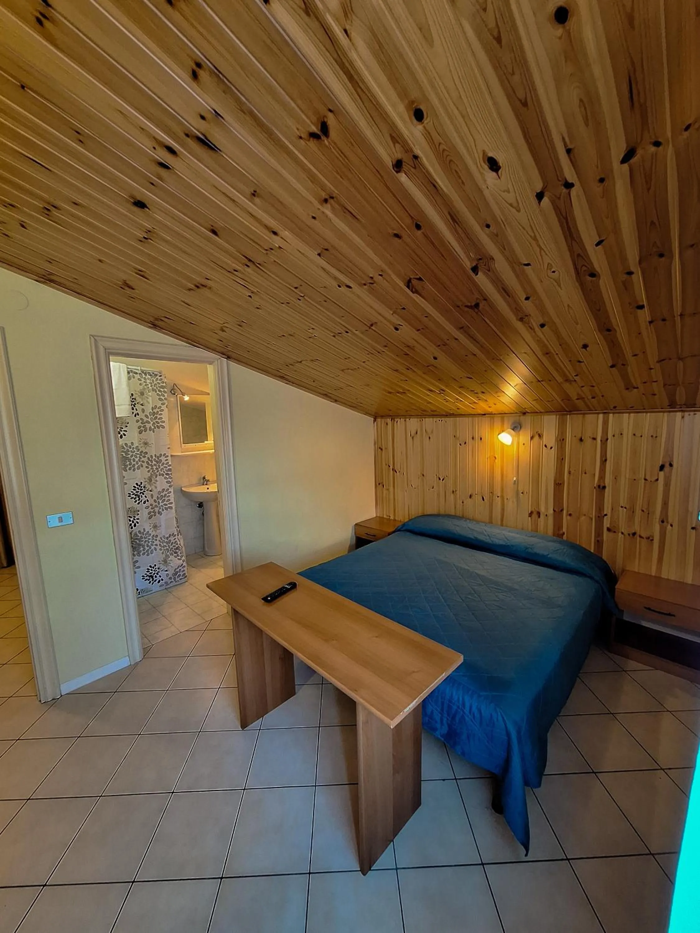 Bed in Bed & Breakfast "Il Ghiro"