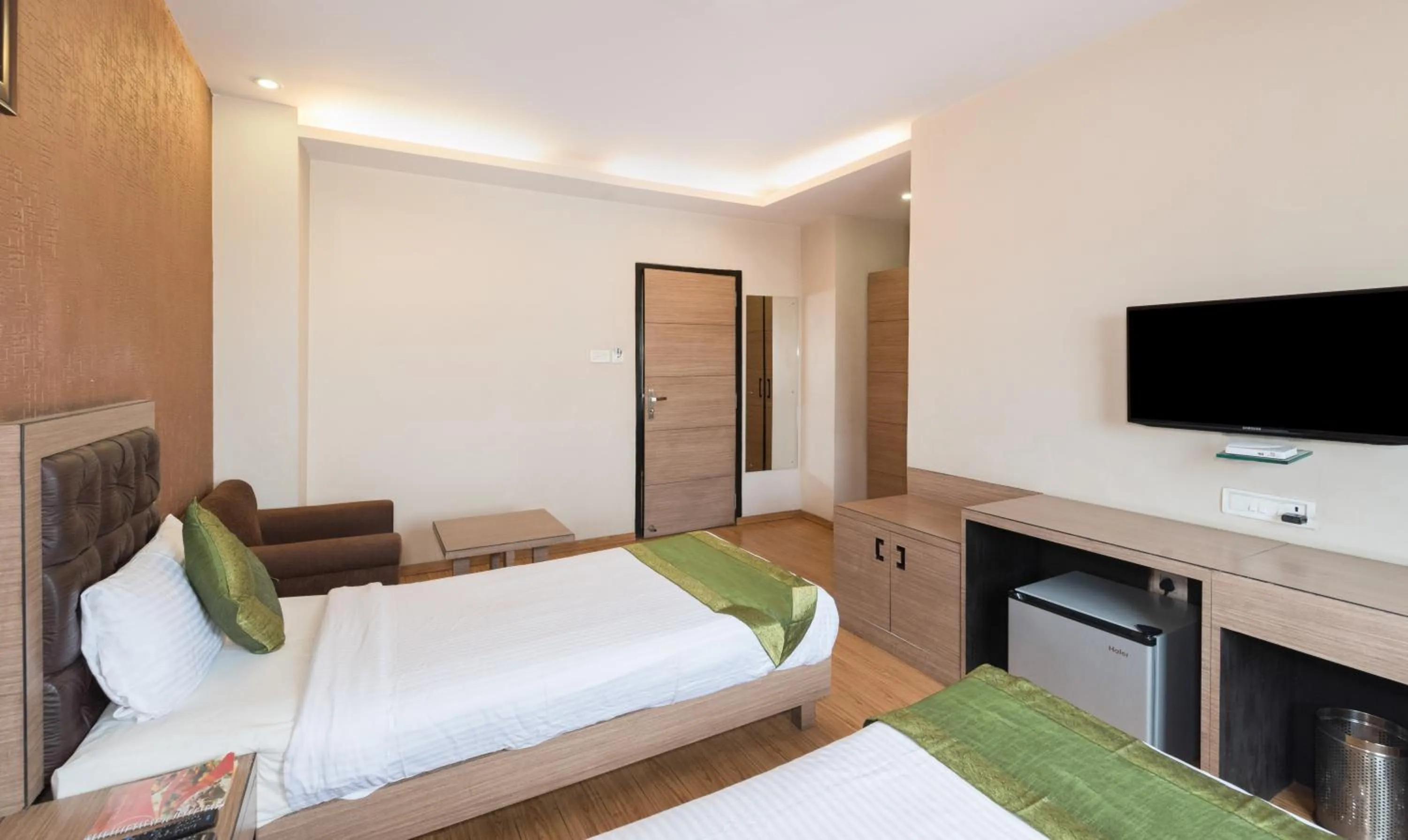 Bedroom in Treebo Pal Comfort