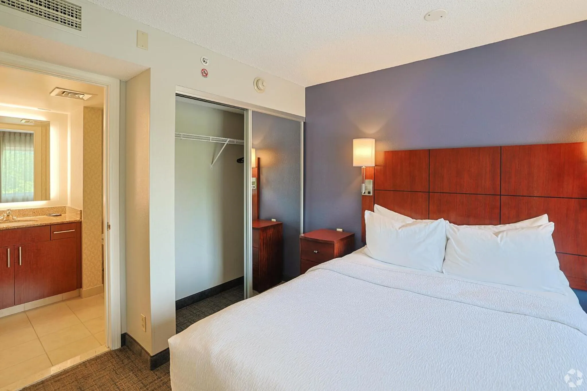 Bed in Avia Residences on Research - Extended Stay