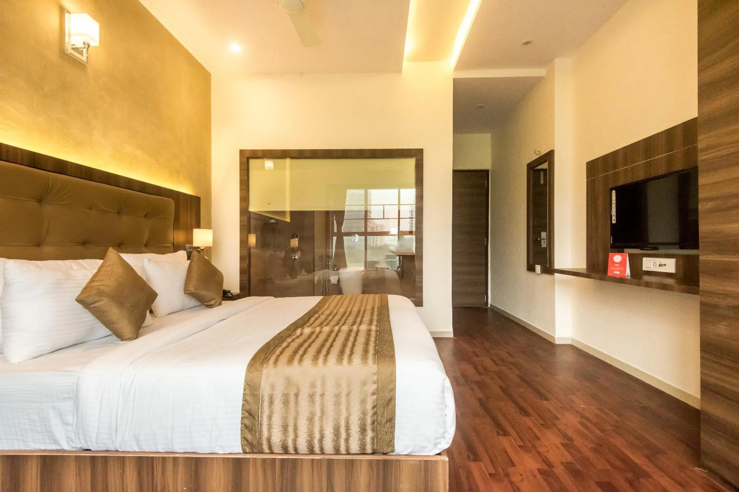 Bed in Hotel BKC Inn - Near Trade Center, Visa Consulate BKC
