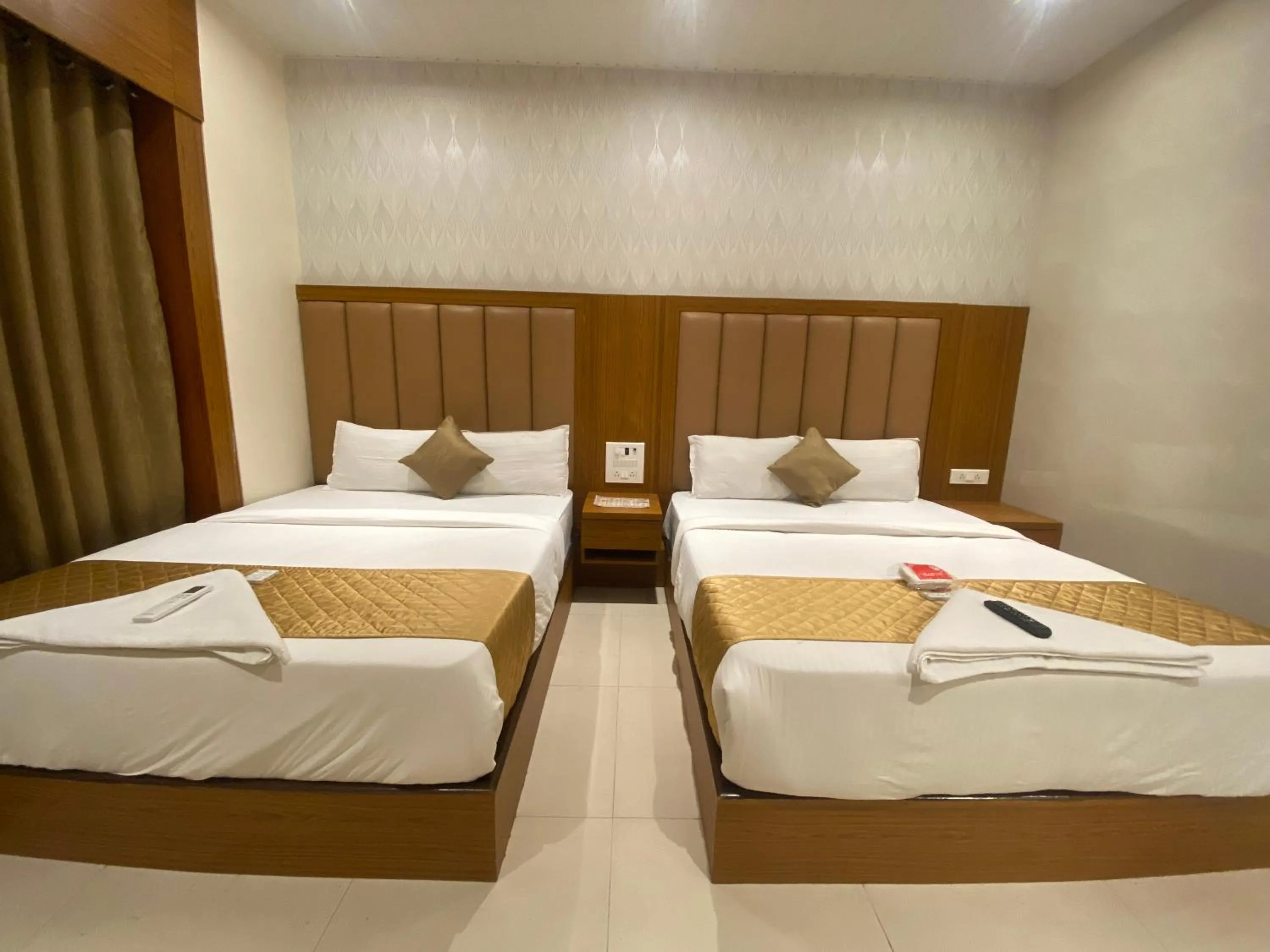 Bed in Hotel BKC Inn - Near Trade Center, Visa Consulate BKC