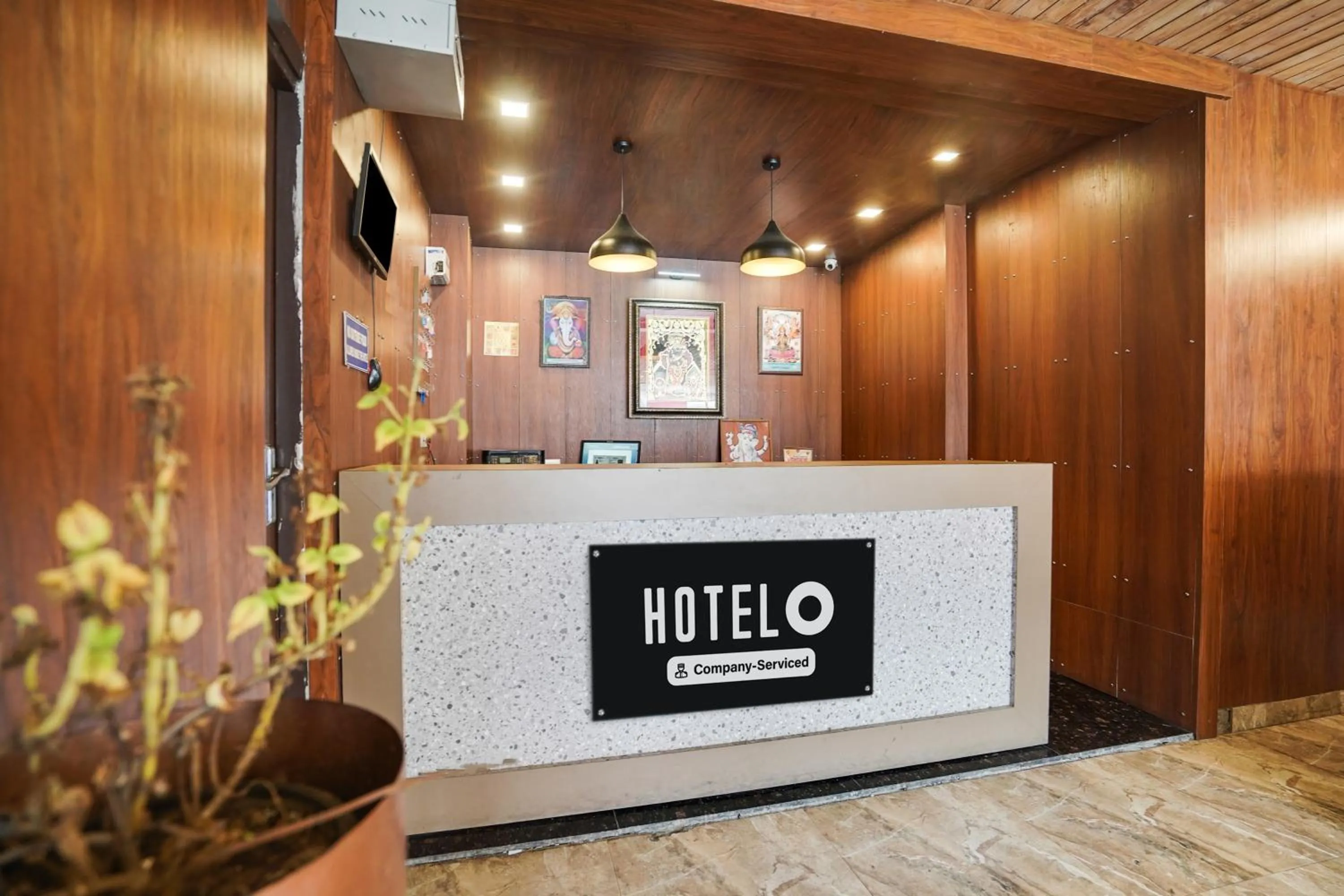 Lobby or reception in Hotel O Canal Road