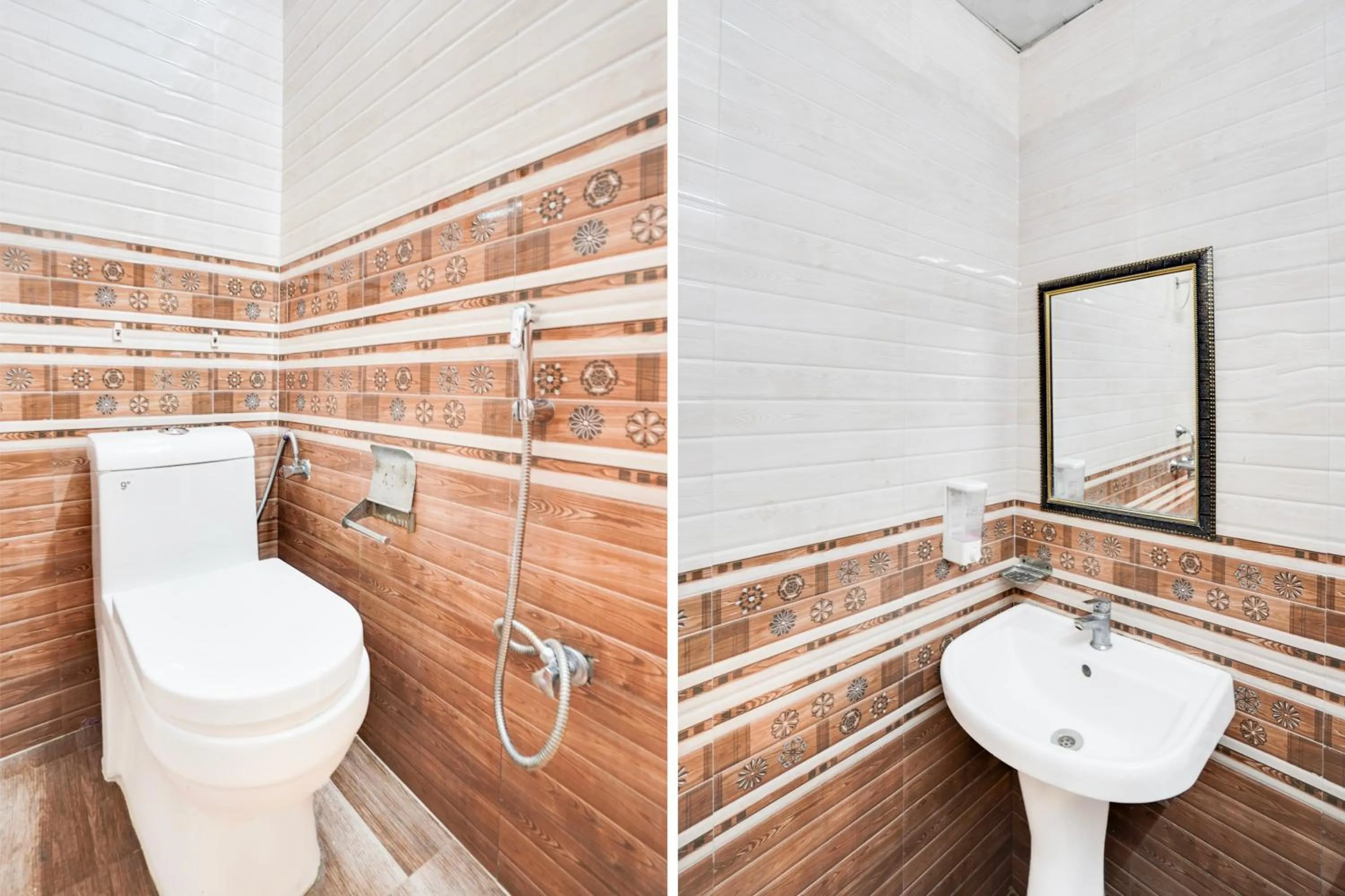 Bathroom in Hotel O Canal Road