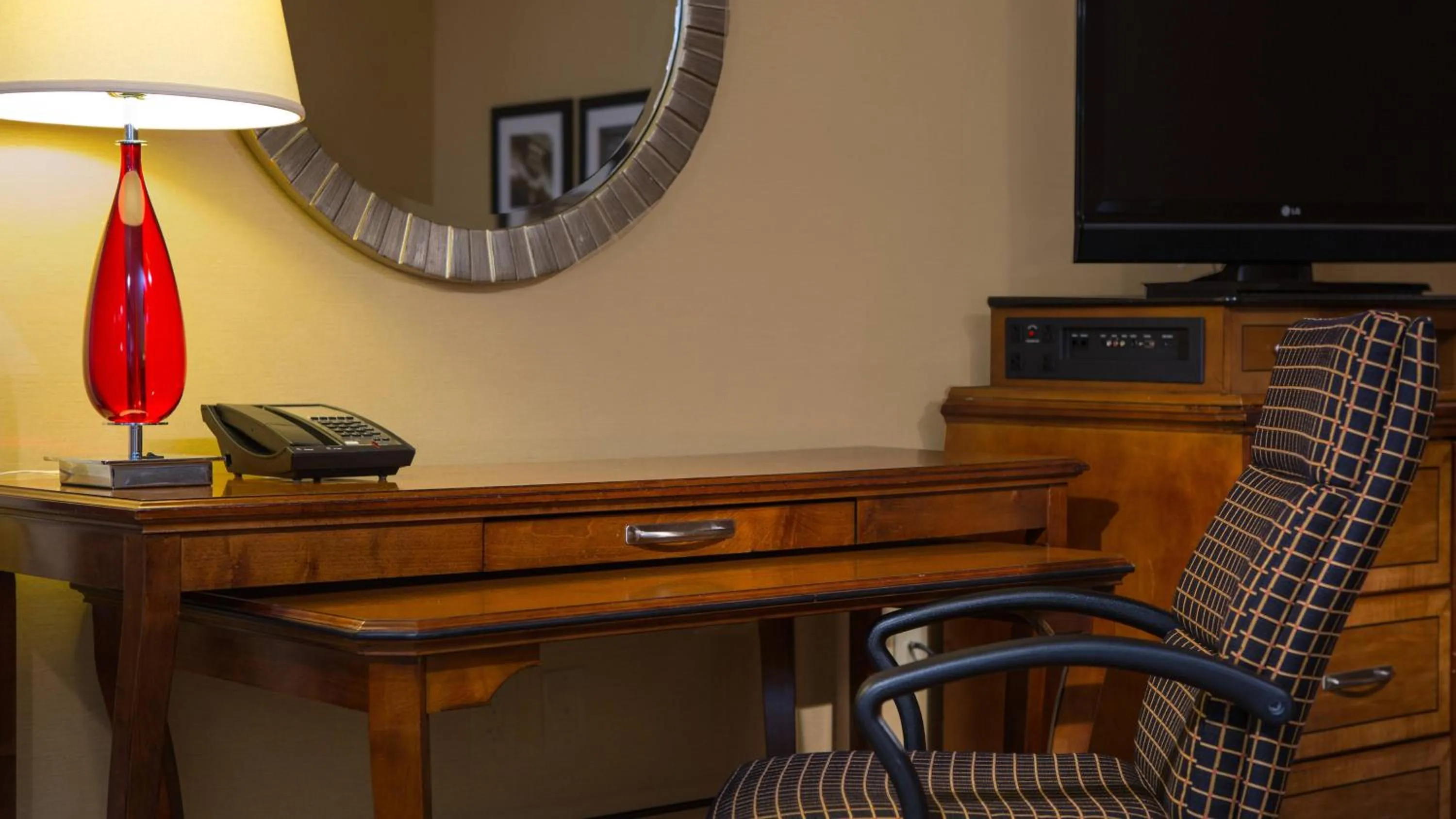 Bedroom in Baltimore Marriott Inner Harbor at Camden Yards