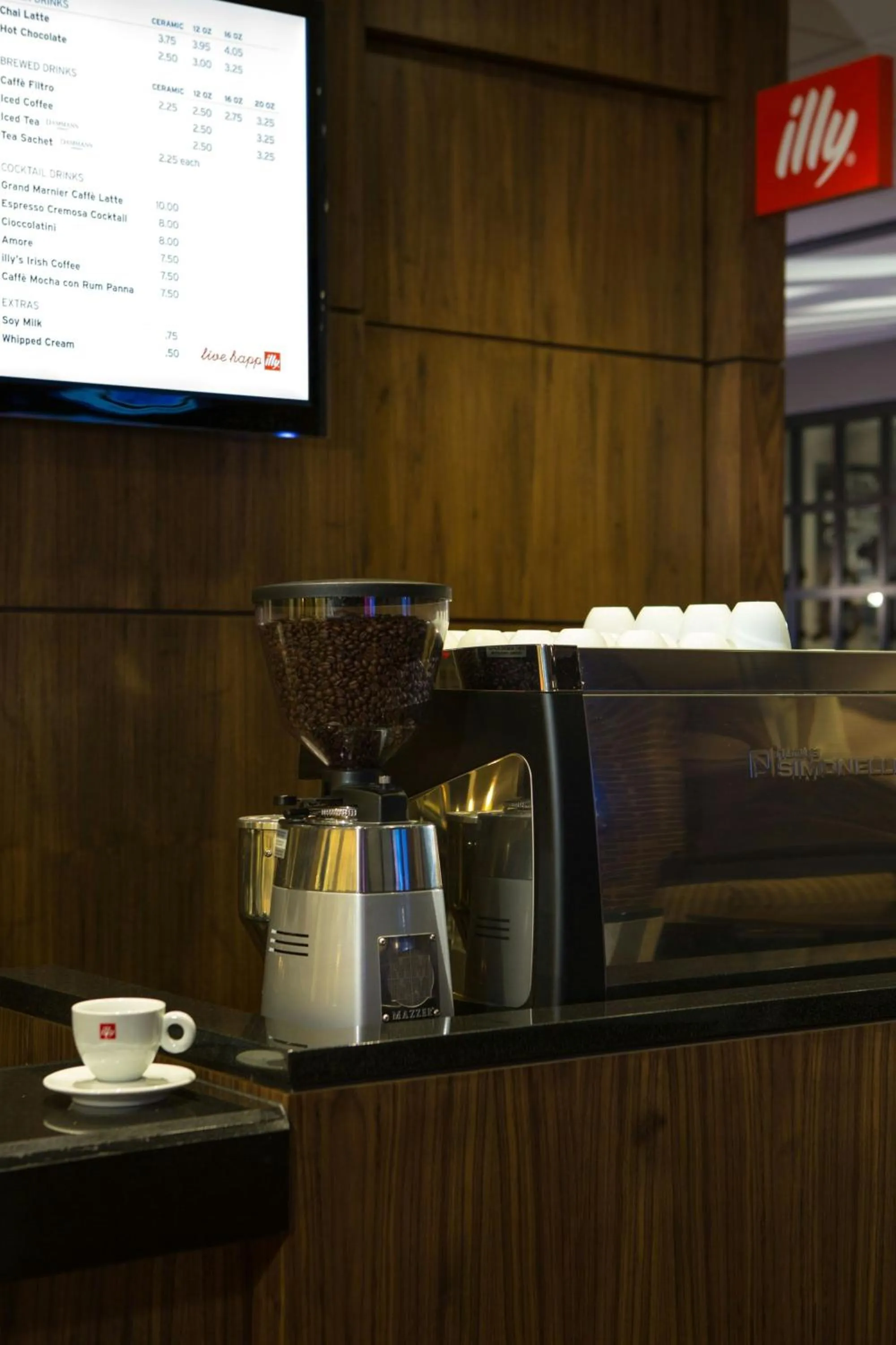 Restaurant/places to eat in Baltimore Marriott Inner Harbor at Camden Yards