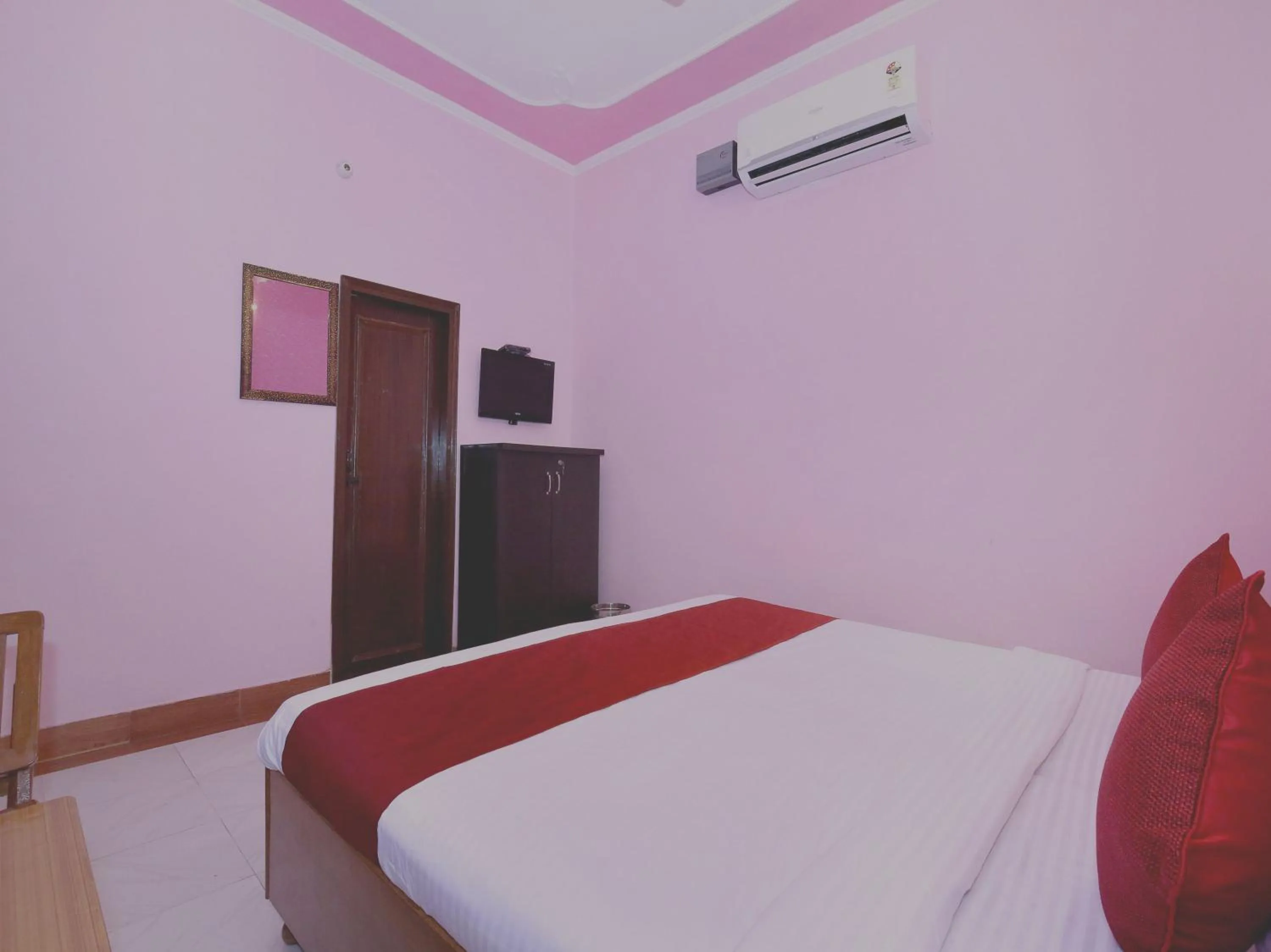 Other, Bed in GMG Hotel