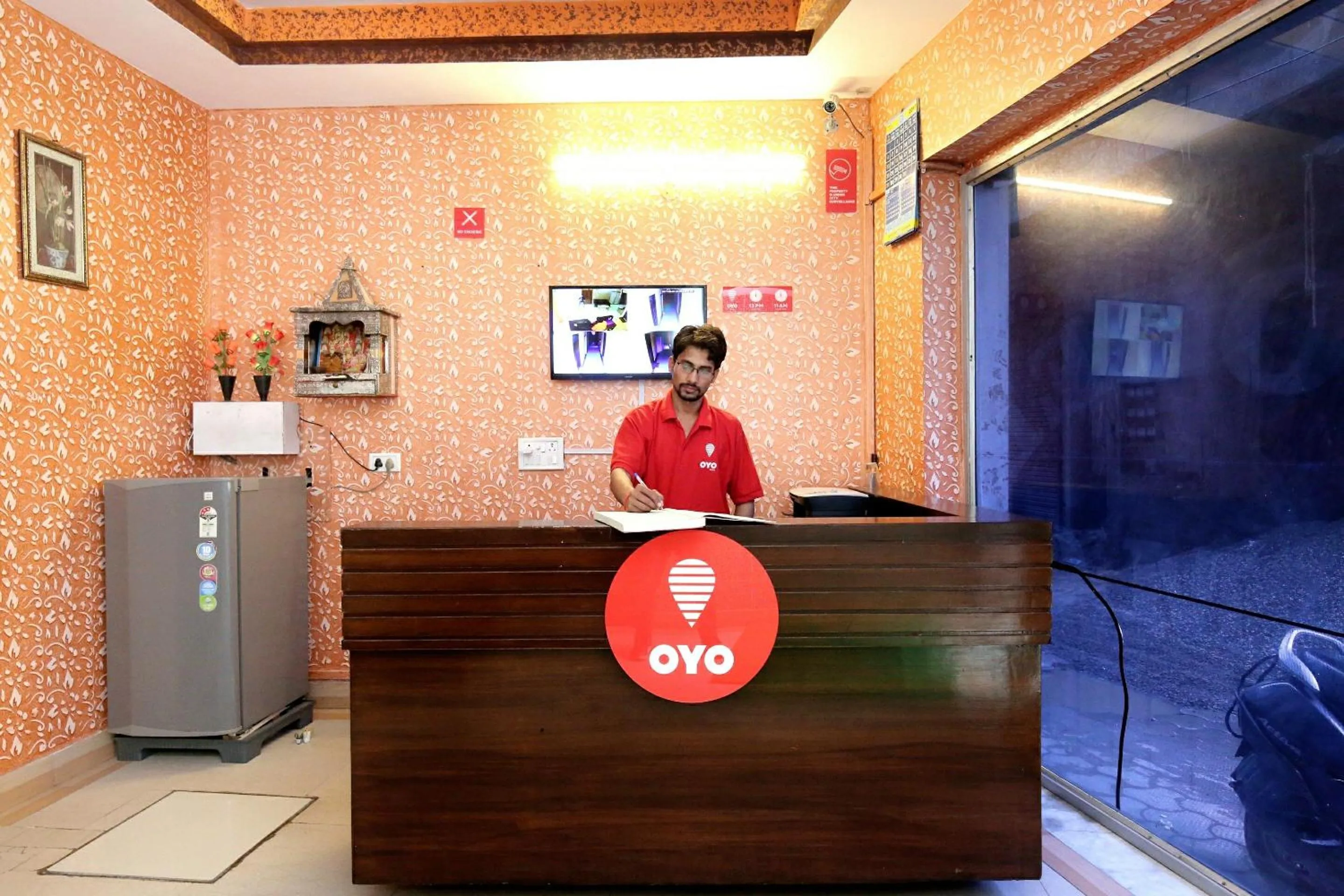 Lobby or reception in GMG Hotel