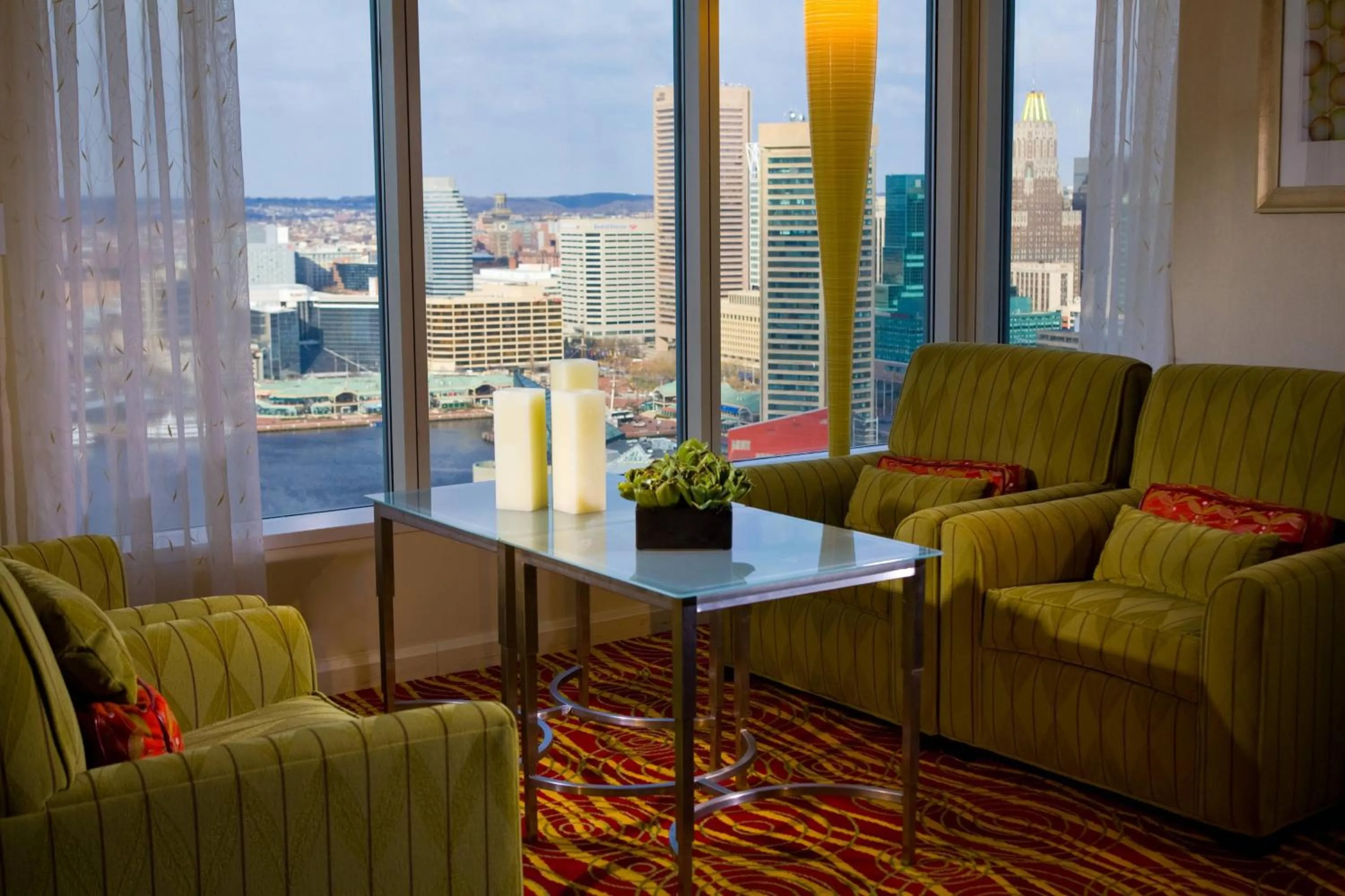 Lounge or bar in Baltimore Marriott Waterfront
