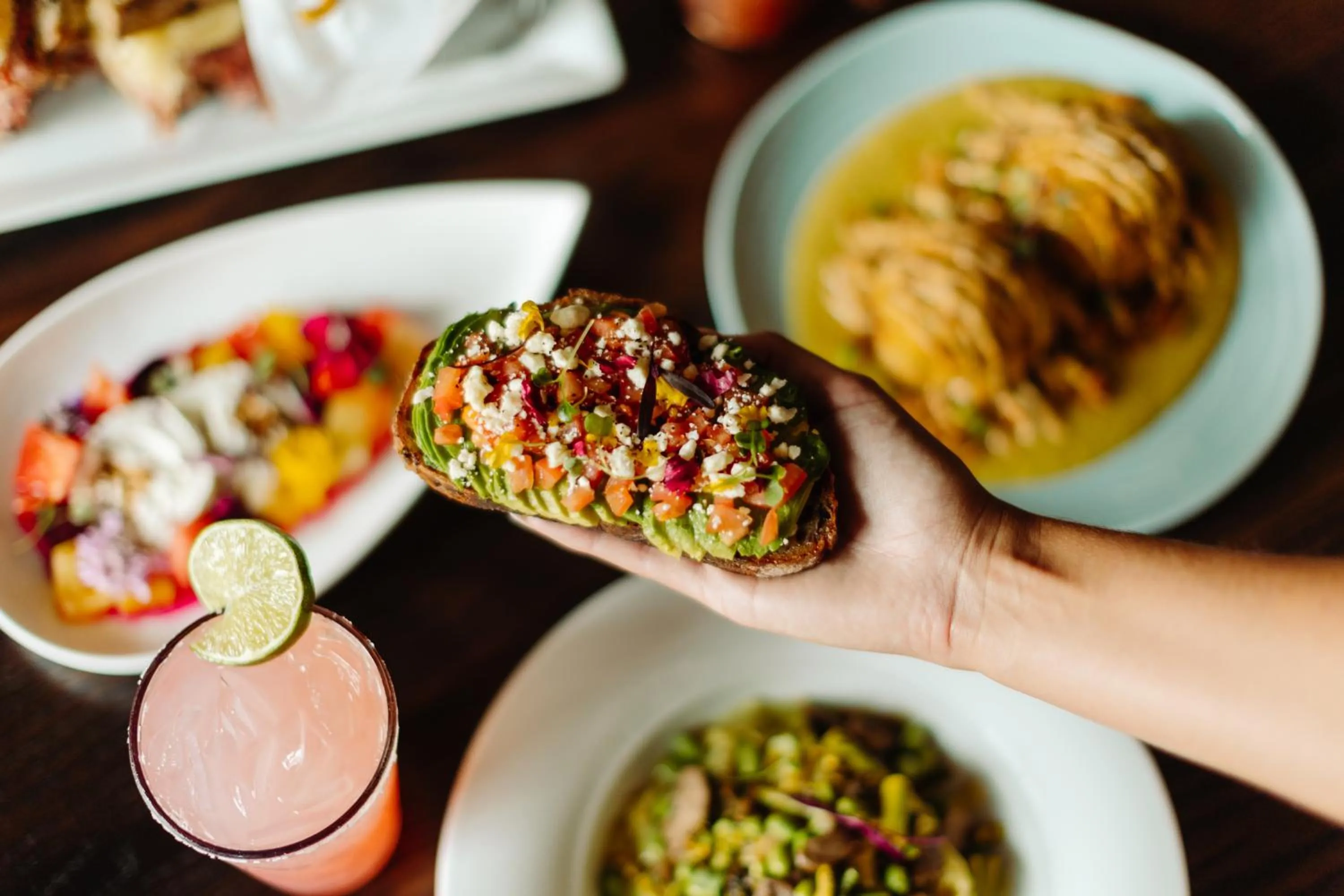 Restaurant/places to eat in Baltimore Marriott Waterfront