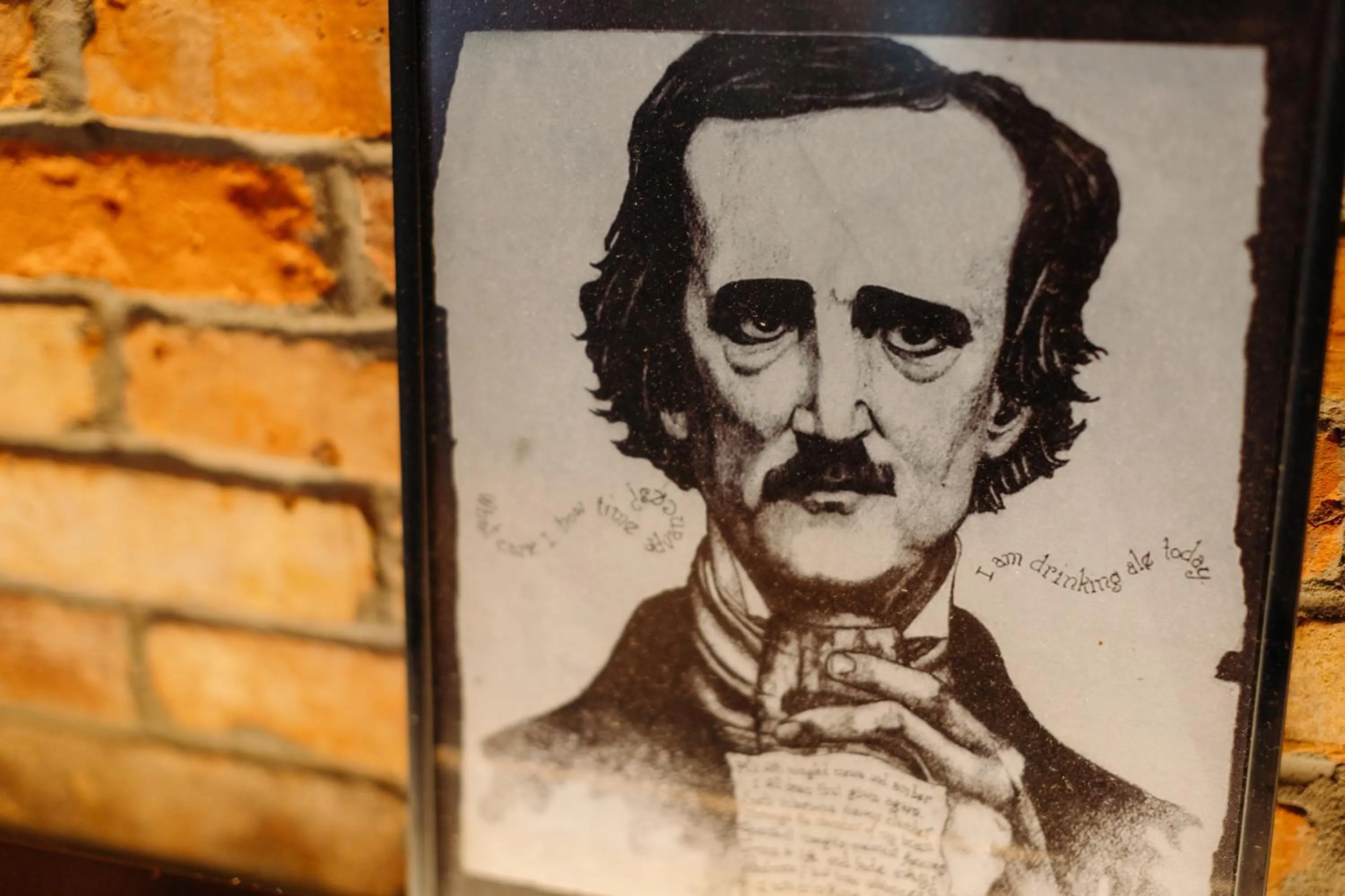 Restaurant/places to eat in Baltimore Marriott Waterfront