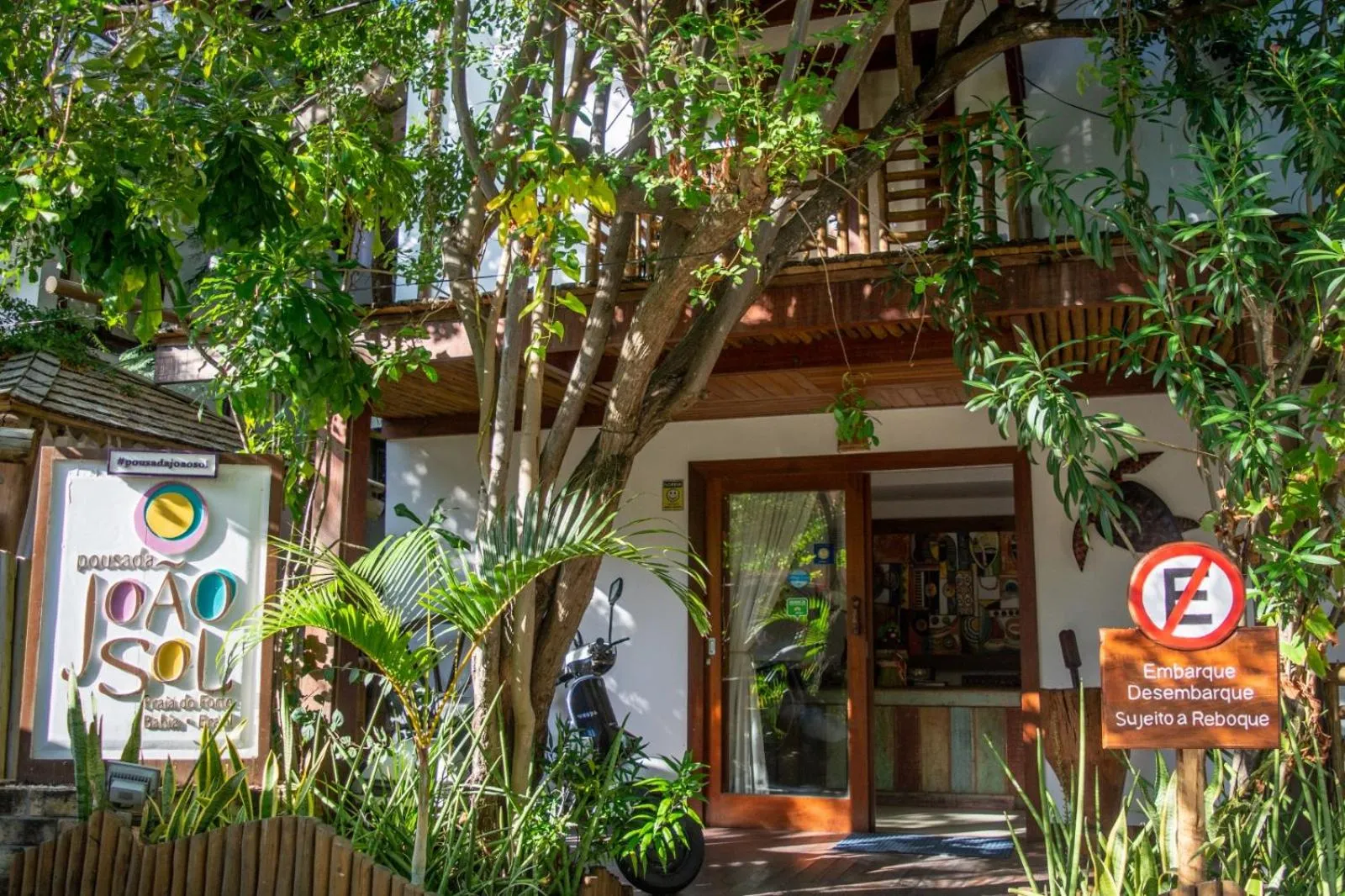 Facade/entrance in Pousada João Sol