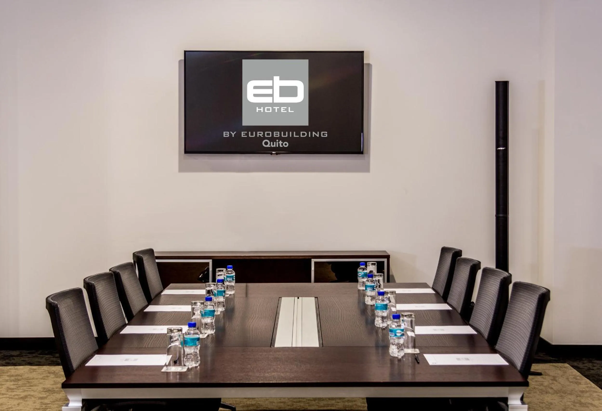 Living room in Eb Hotel By Eurobuilding Quito Airport