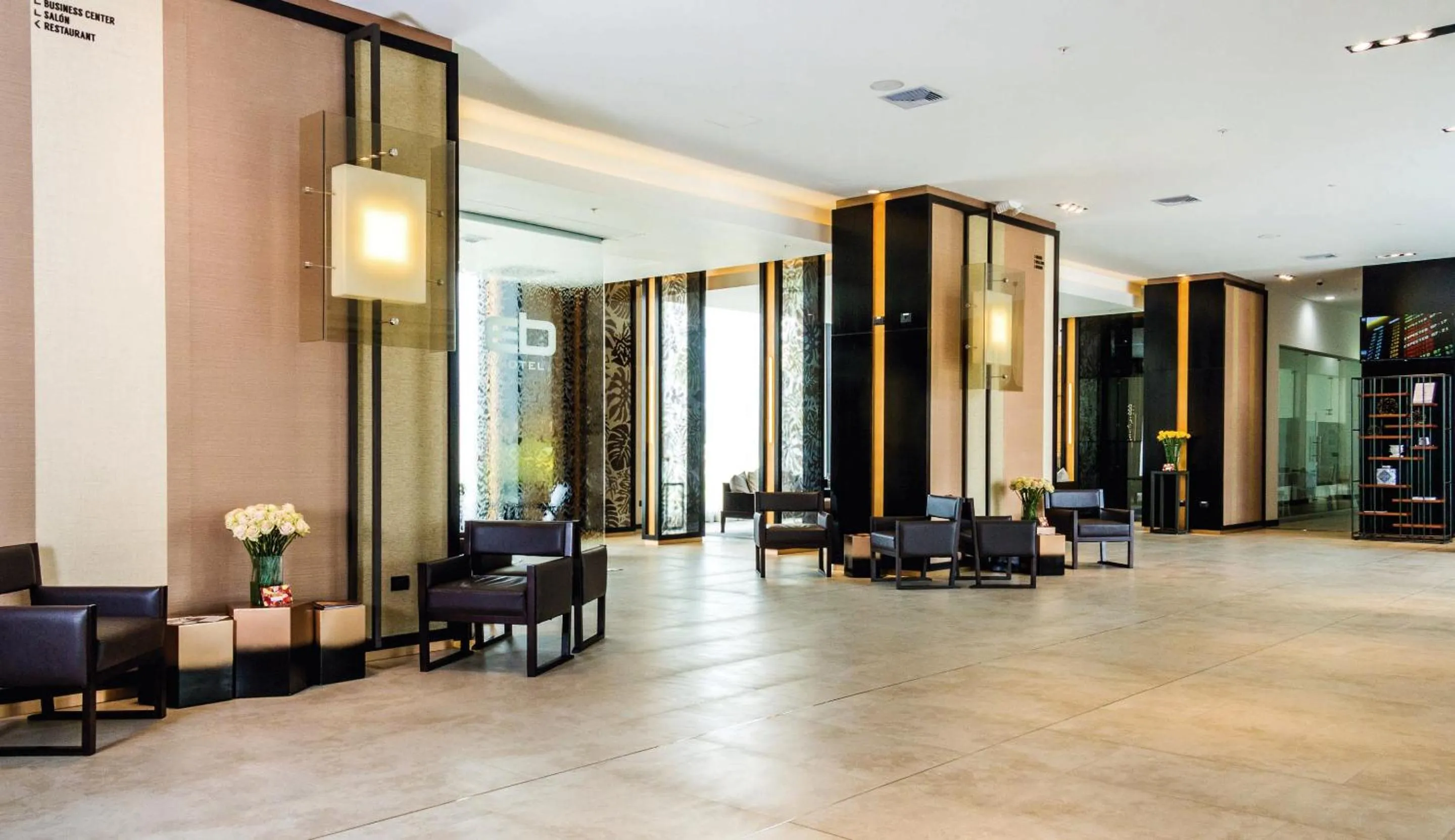 Lobby or reception in Eb Hotel By Eurobuilding Quito Airport