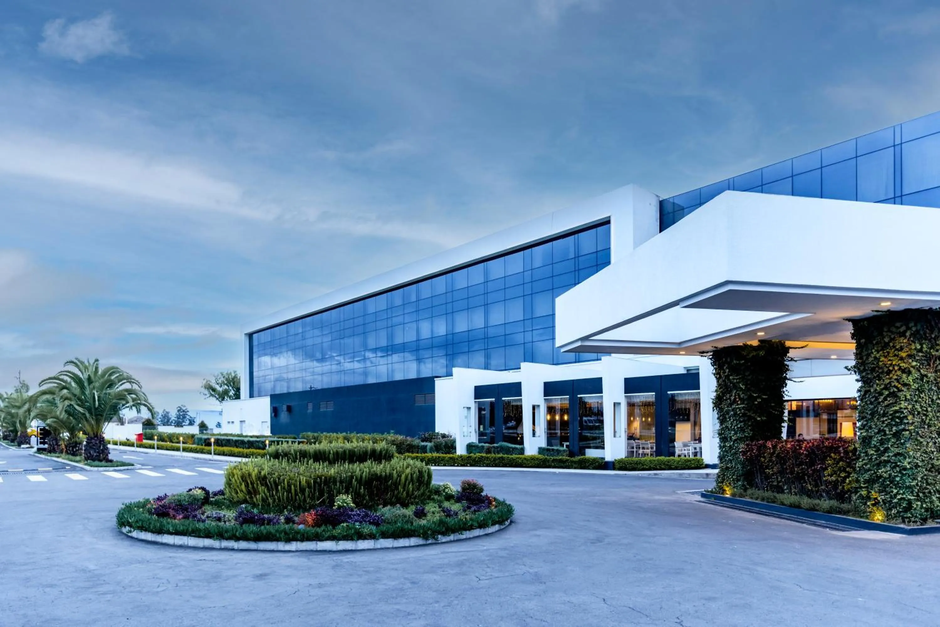 Property building in Eb Hotel By Eurobuilding Quito Airport