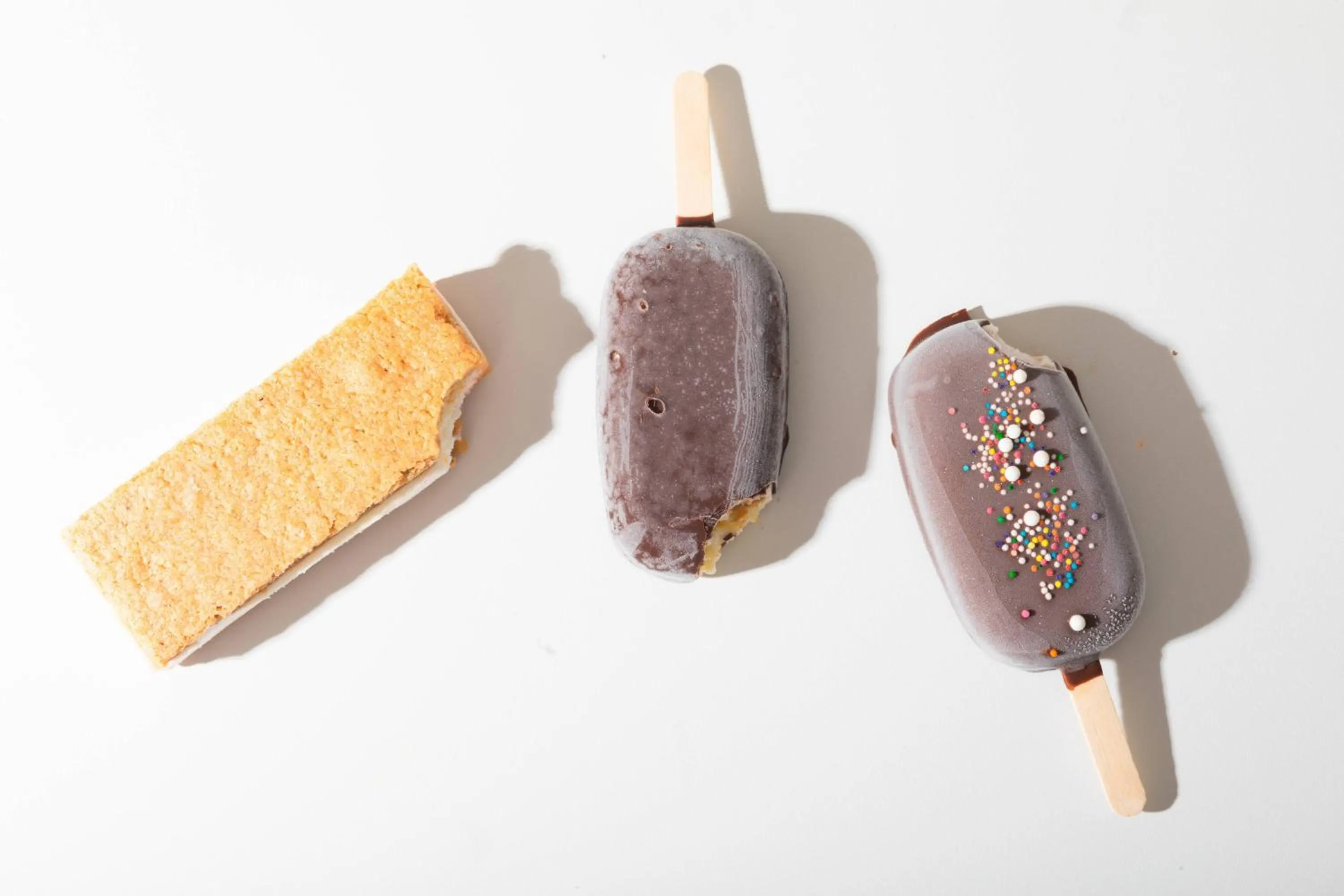 Restaurant/places to eat in The Lindy Renaissance Charleston Hotel