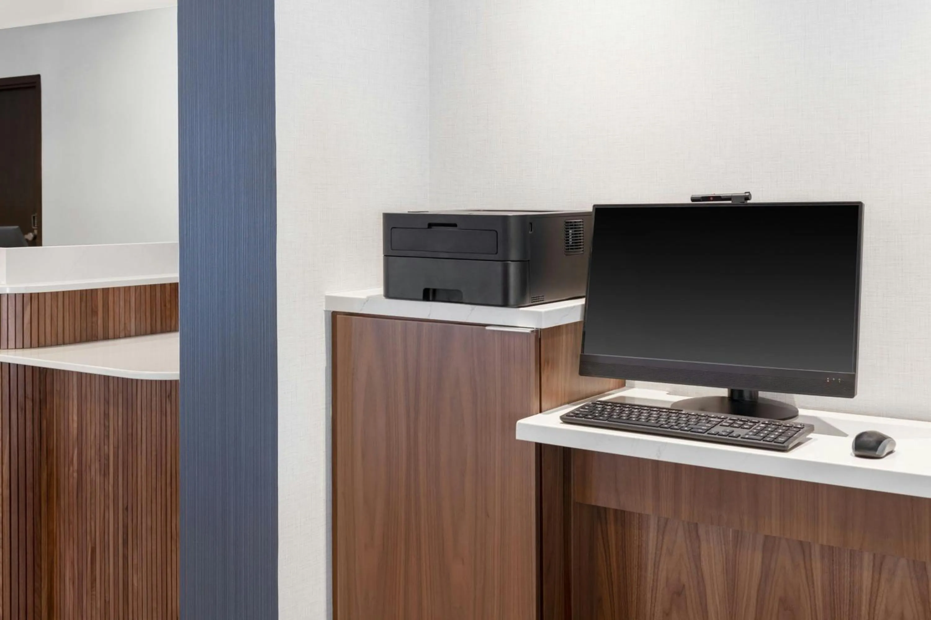 Other in Courtyard Cleveland Airport South