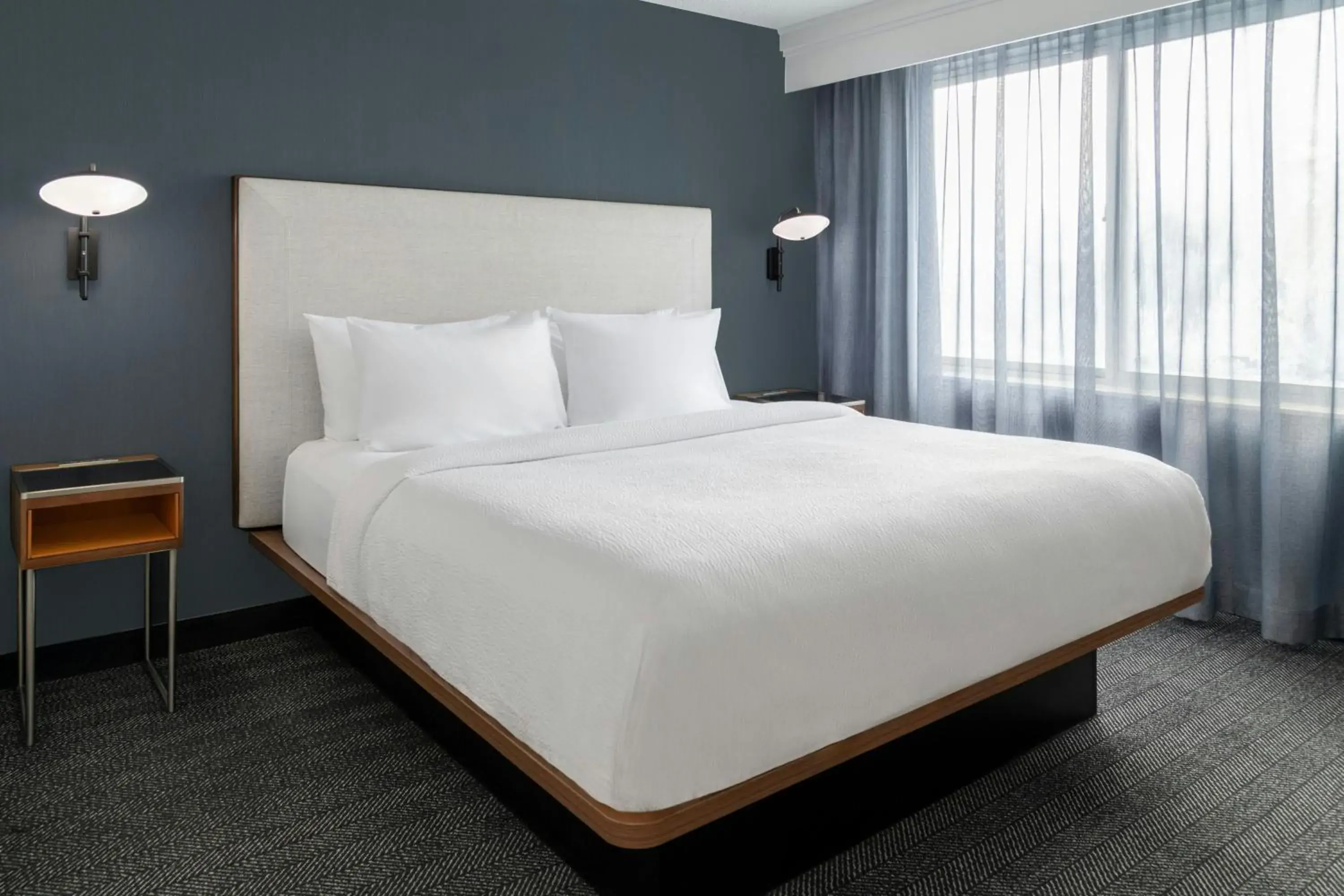 One-Bedroom King Suite in Courtyard Cleveland Airport South One-Bedroom King Suite in Courtyard Cleveland Airport South