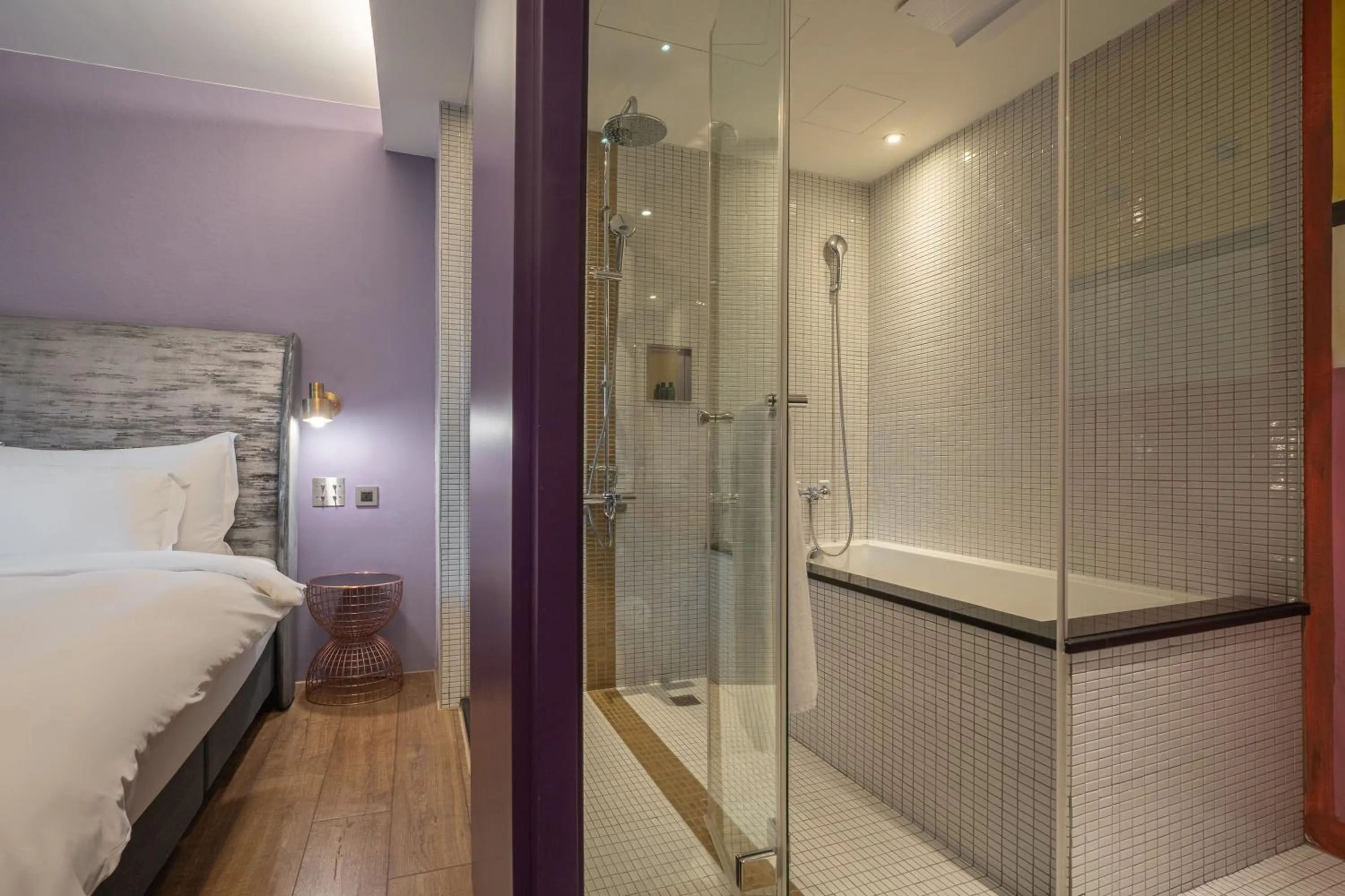 Bedroom, Bed in CHECK inn HIVE