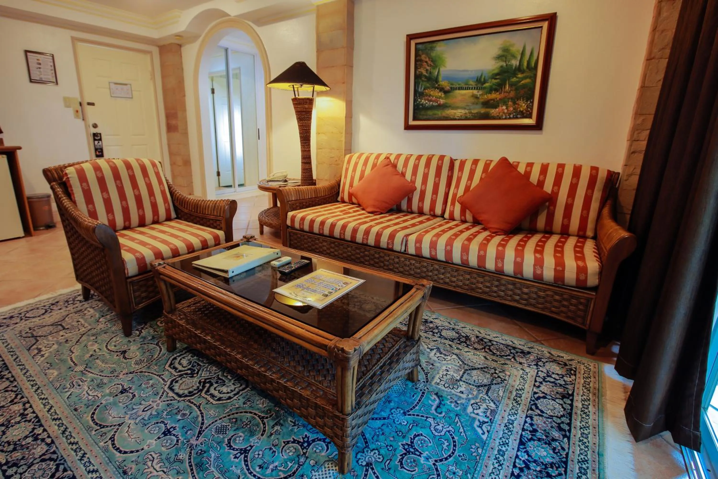 Living room in Paradise Garden Hotel and Convention Center Boracay Powered by ASTON