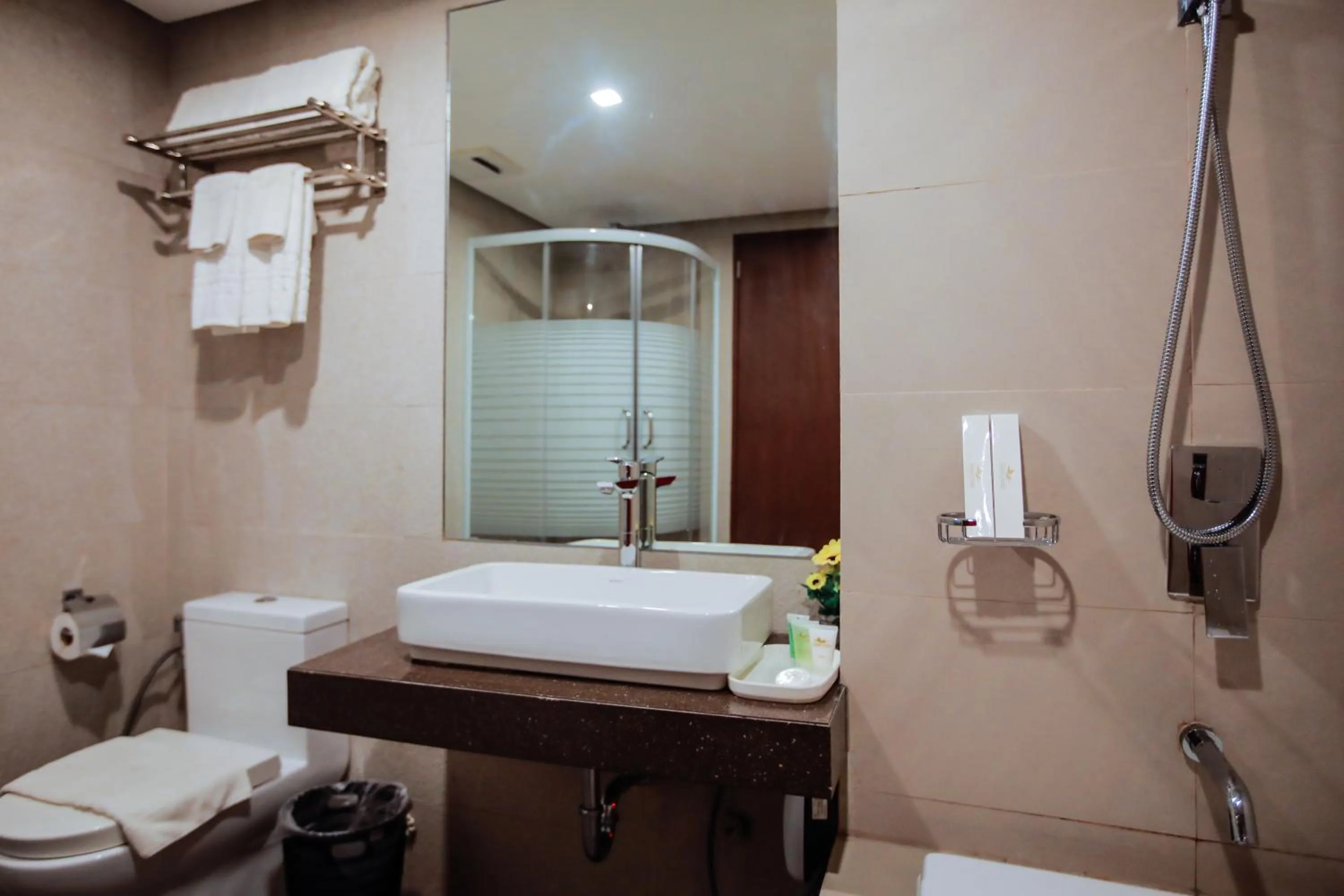 Bathroom in Paradise Garden Hotel and Convention Center Boracay Powered by ASTON