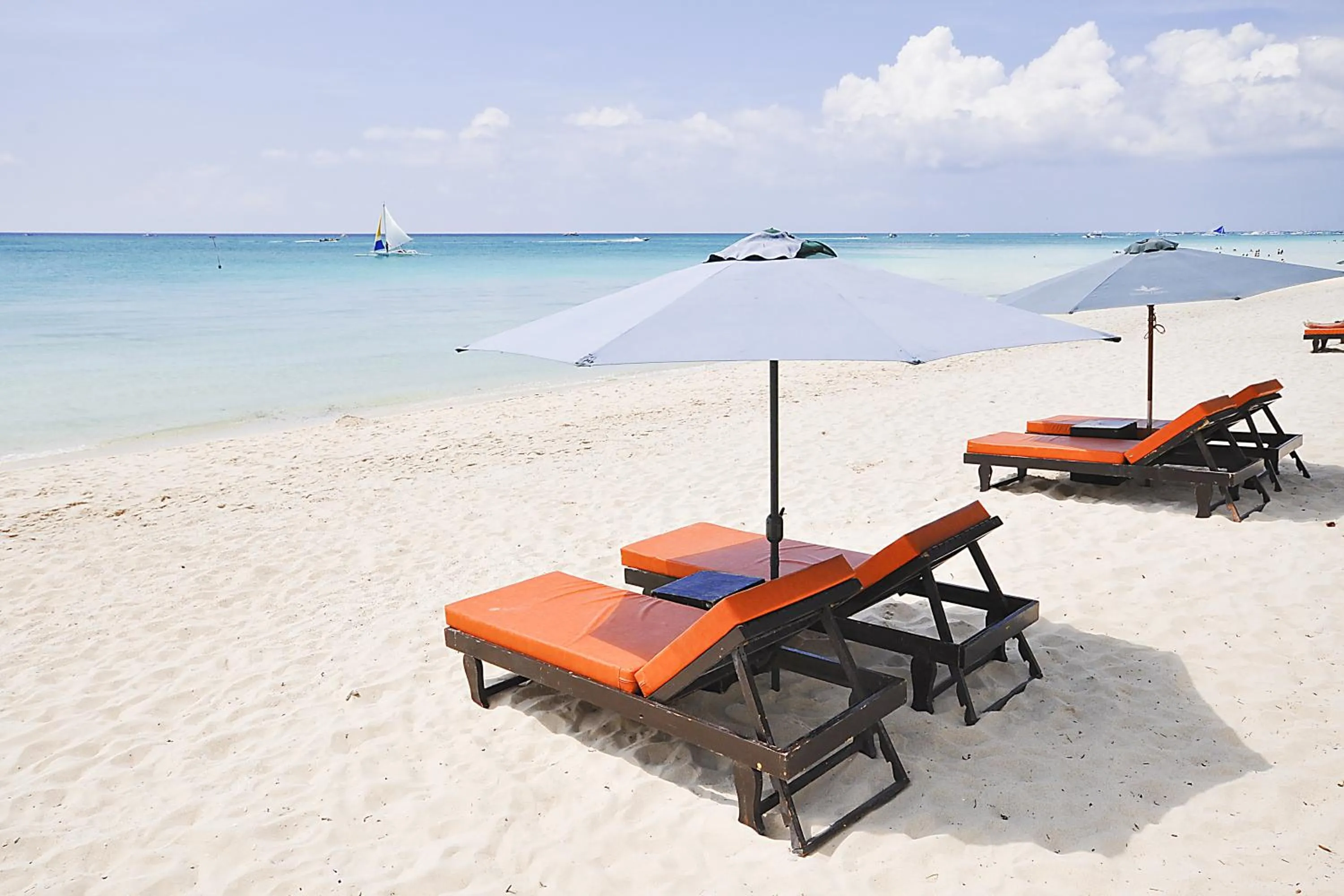 Beach in Paradise Garden Hotel and Convention Center Boracay Powered by ASTON