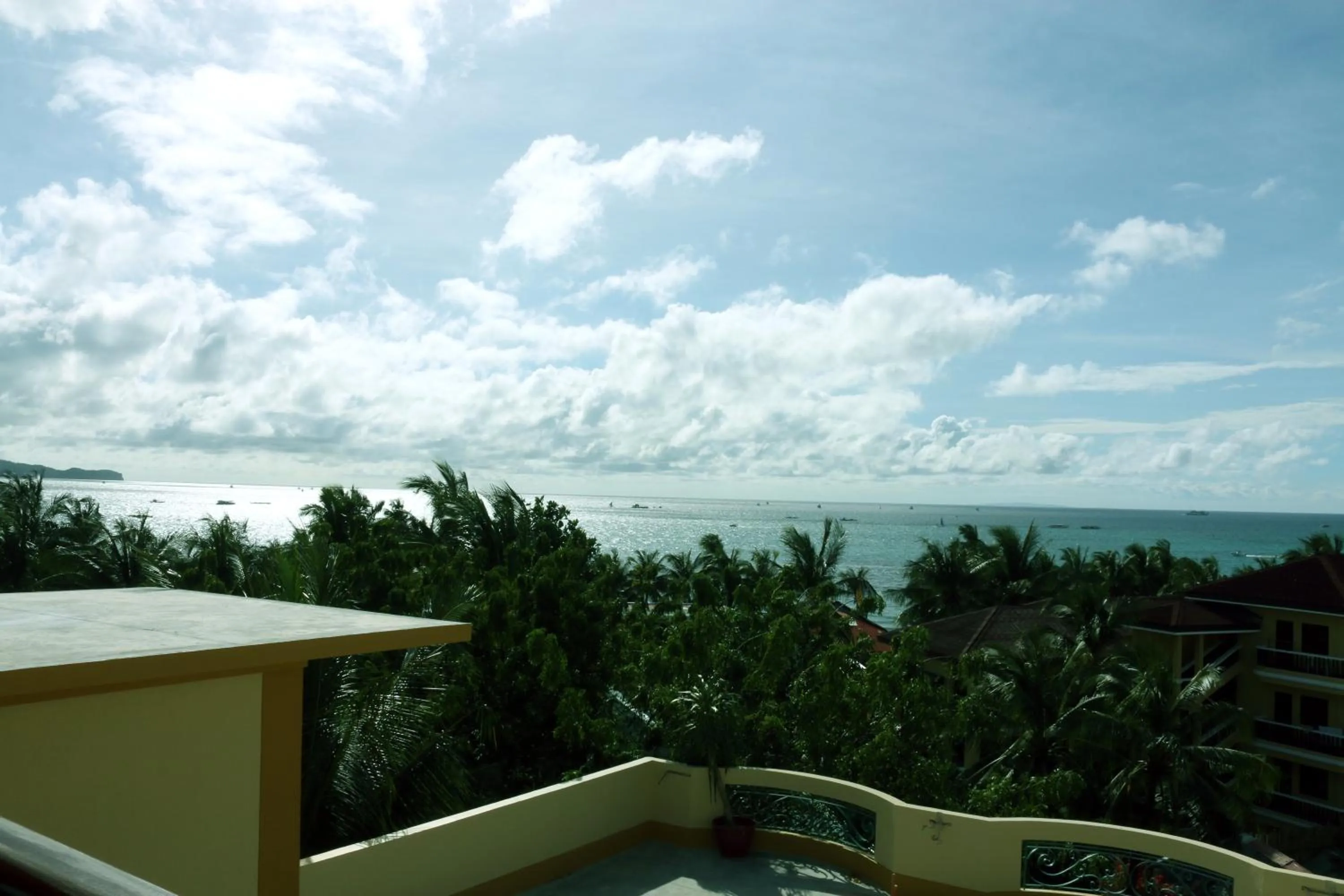 Sea view in Paradise Garden Hotel and Convention Center Boracay Powered by ASTON