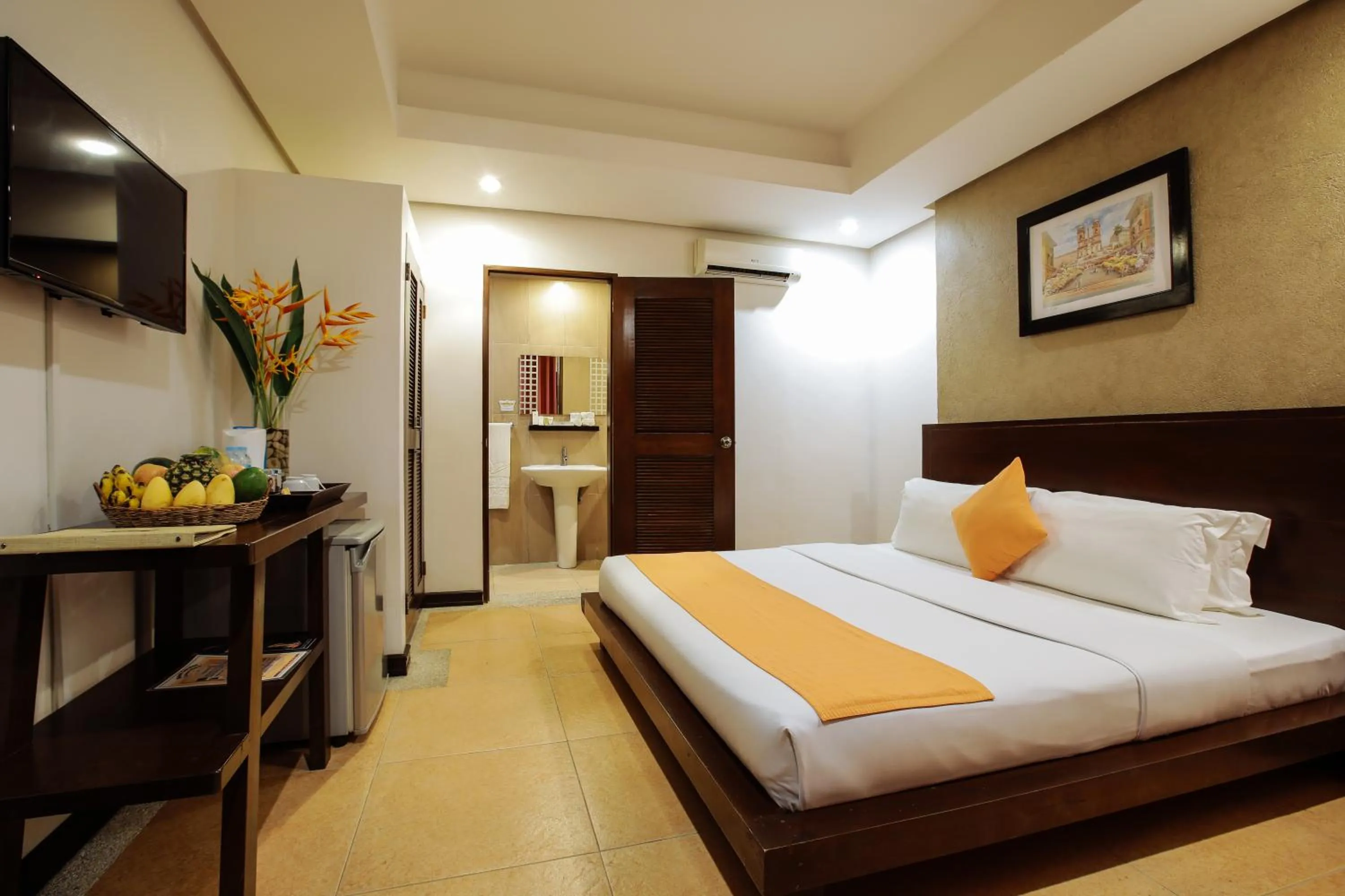 Bedroom, Bed in Paradise Garden Hotel and Convention Center Boracay Powered by ASTON