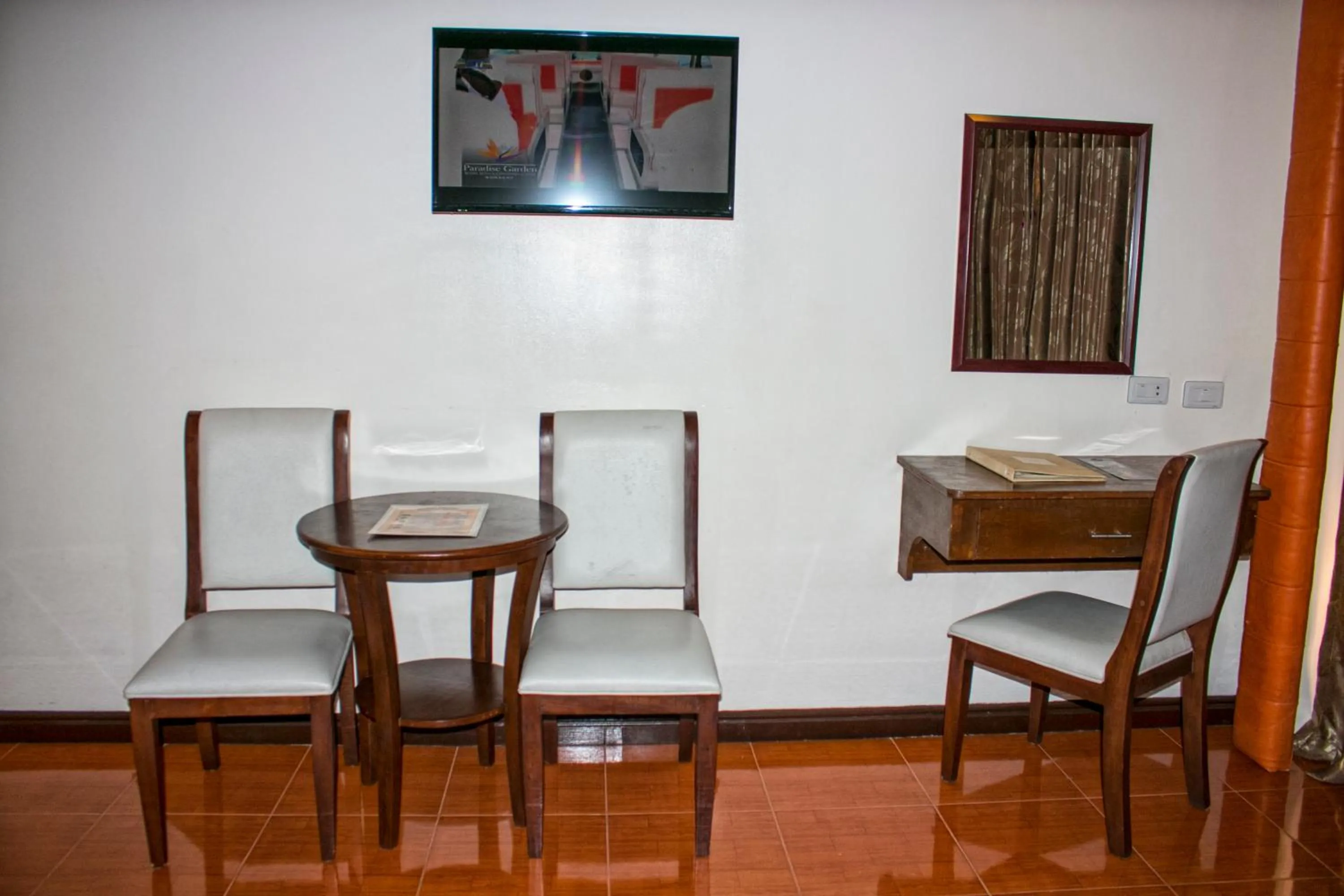 Seating area in Paradise Garden Hotel and Convention Center Boracay Powered by ASTON