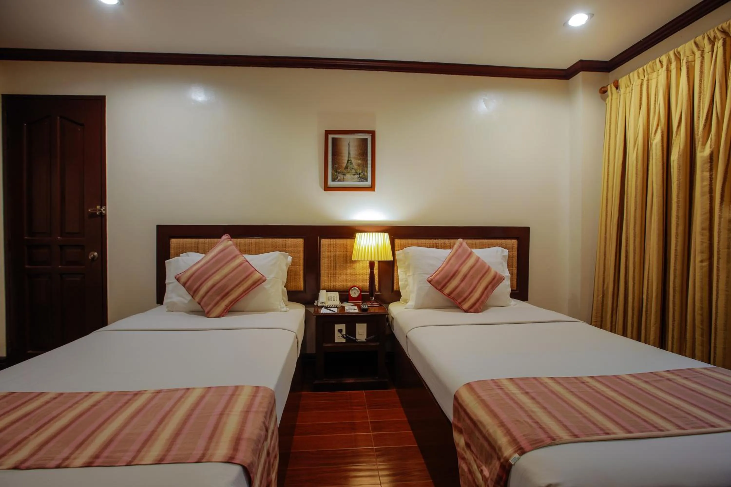 Bedroom, Bed in Paradise Garden Hotel and Convention Center Boracay Powered by ASTON