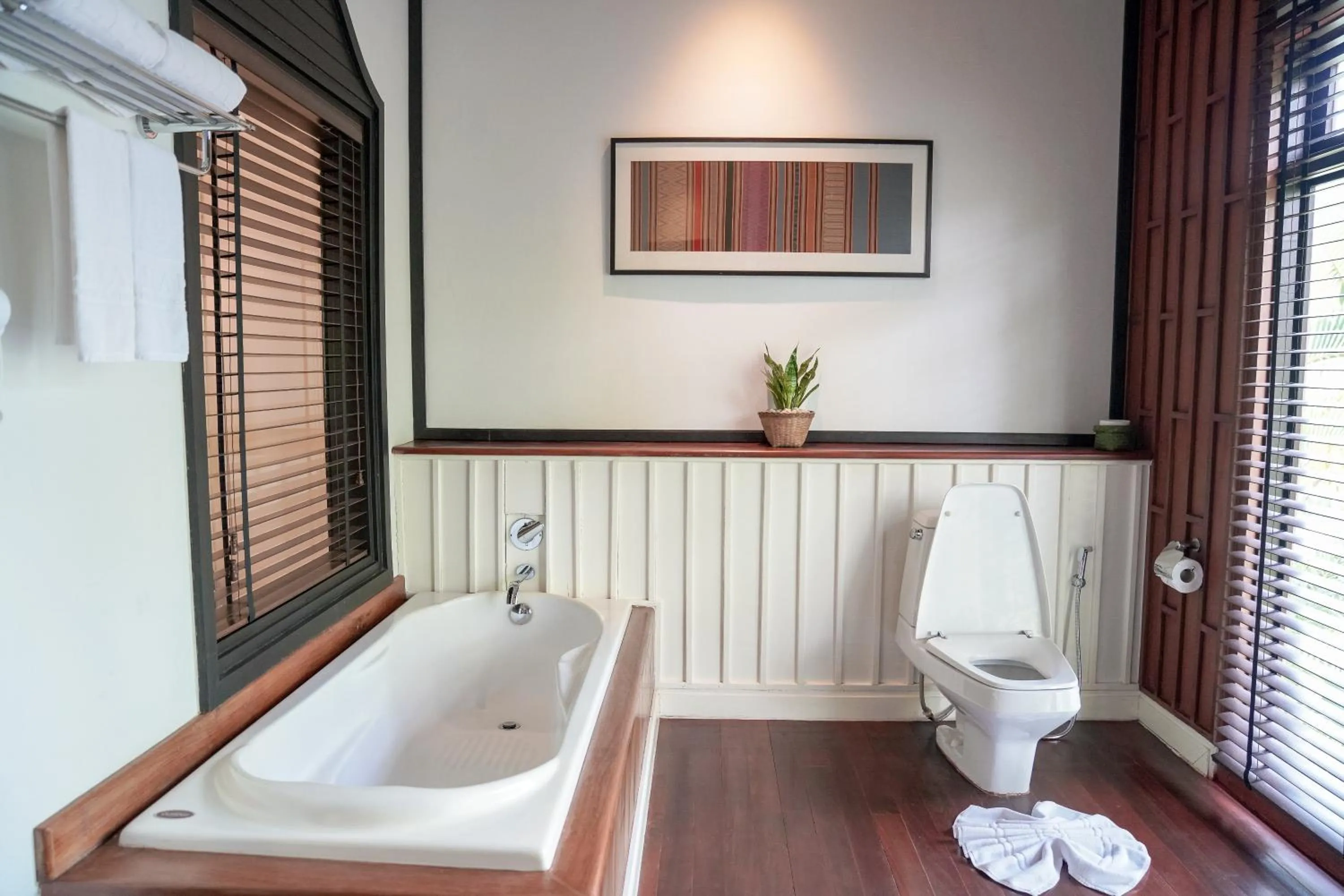 Toilet in Le Palais Juliana