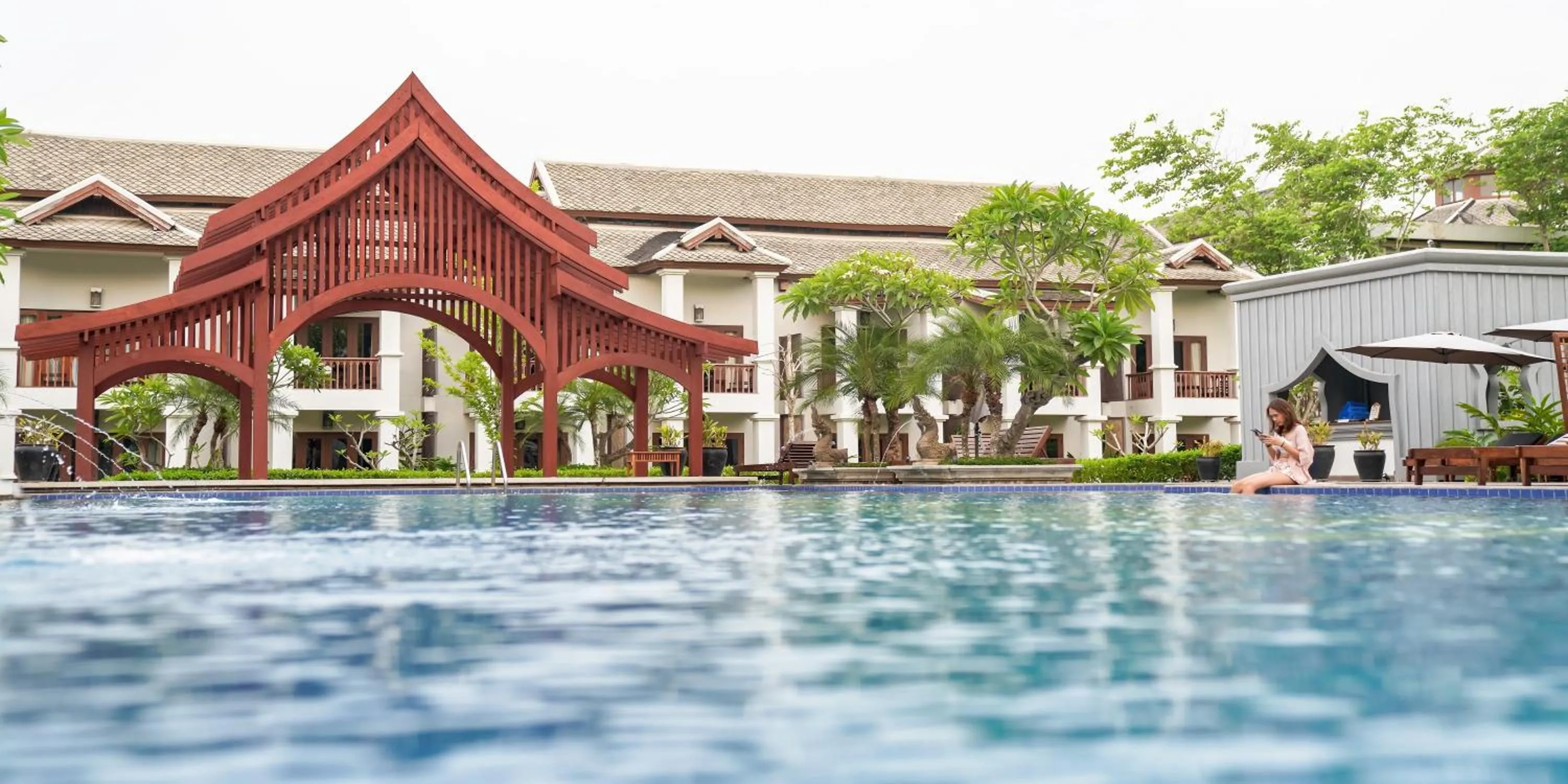 Swimming pool in Le Palais Juliana