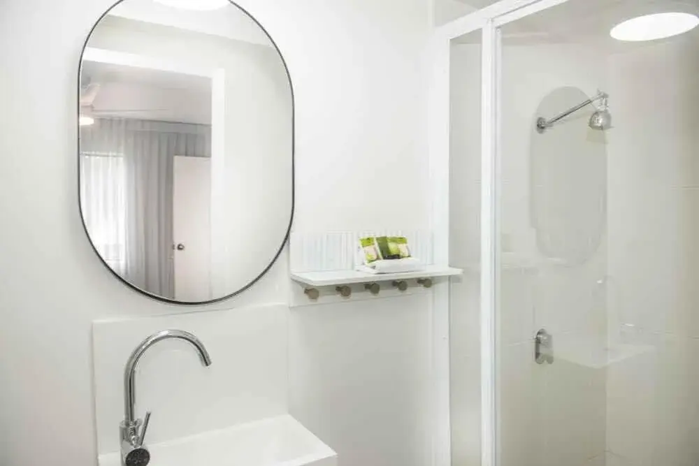 Standard Queen Room with Mountain View in Murwillumbah Motor Inn Standard Queen Room with Mountain View in Murwillumbah Motor Inn