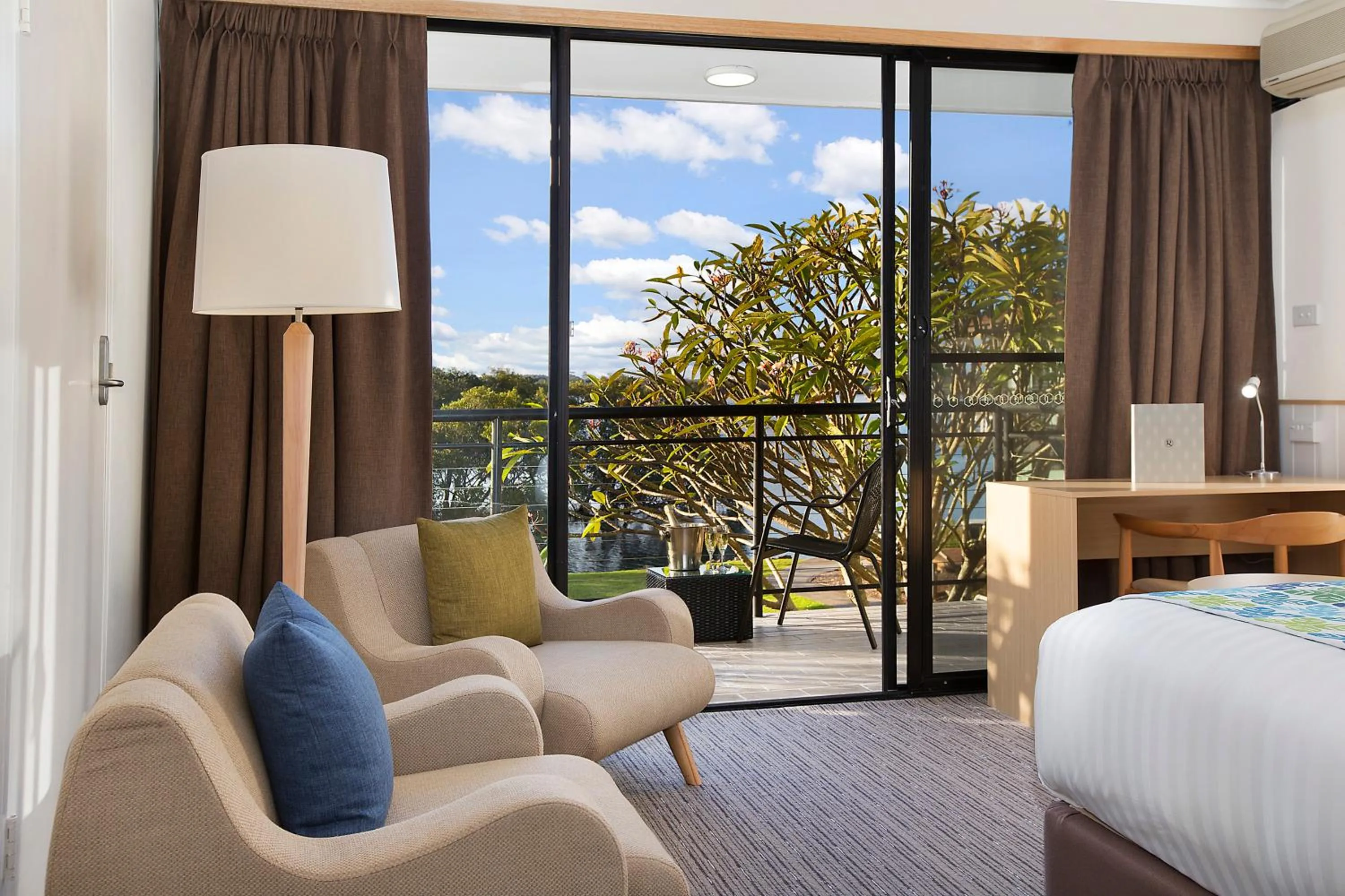 Garden, Bed in Sails Port Macquarie by Rydges