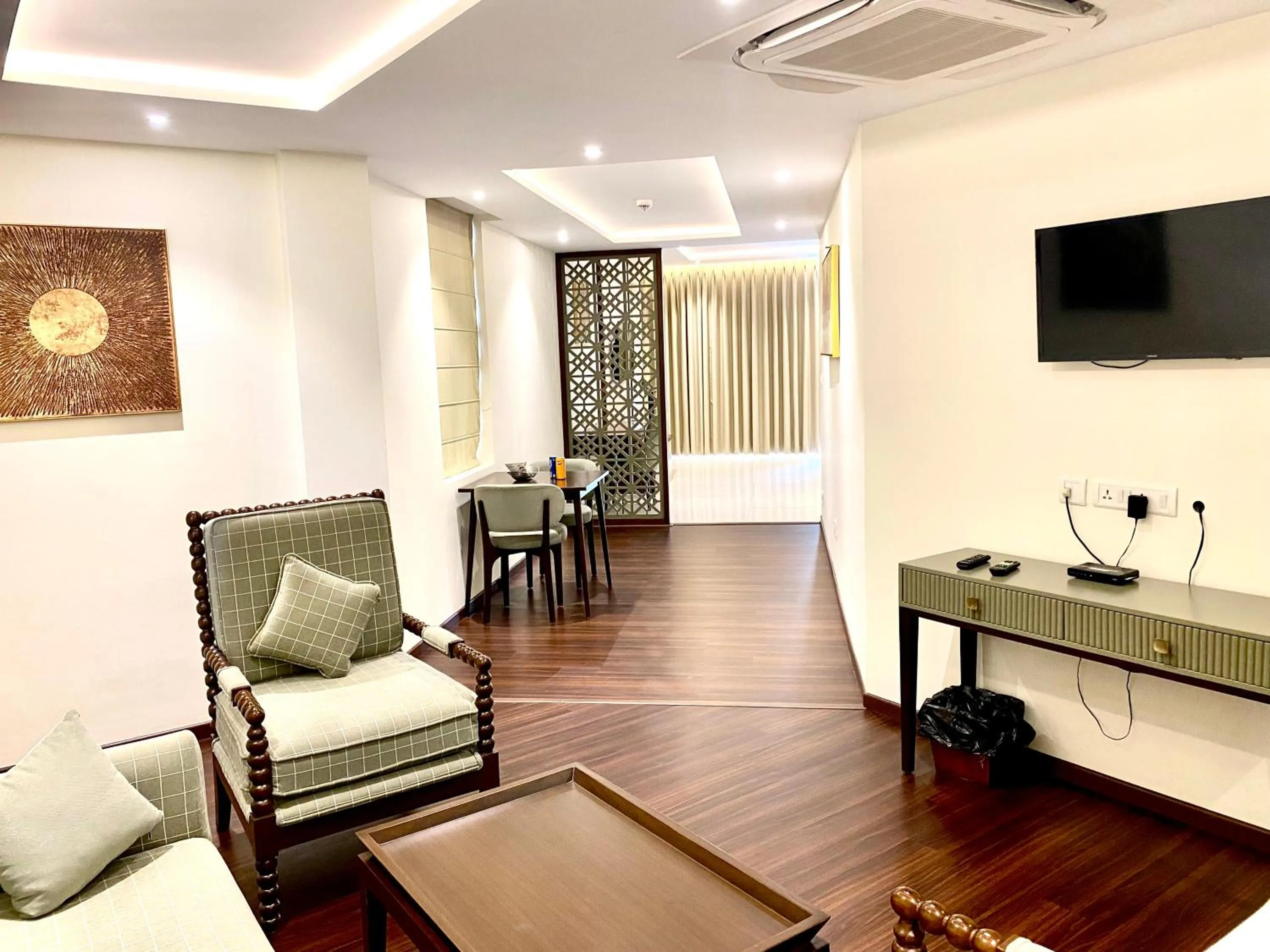 TV and multimedia in The Manohar Hyderabad