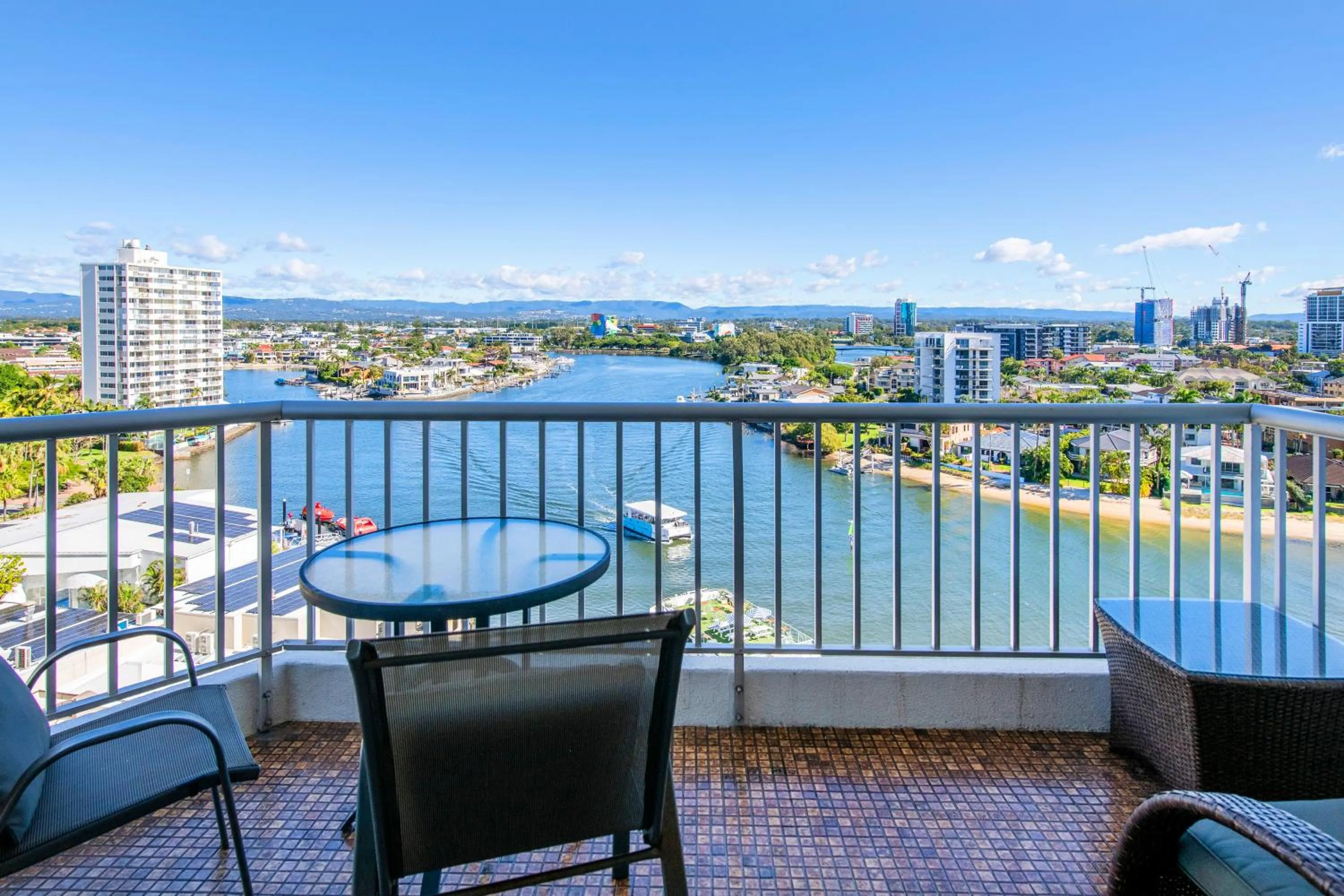 River view in Moorings On Cavill Surfers Paradise