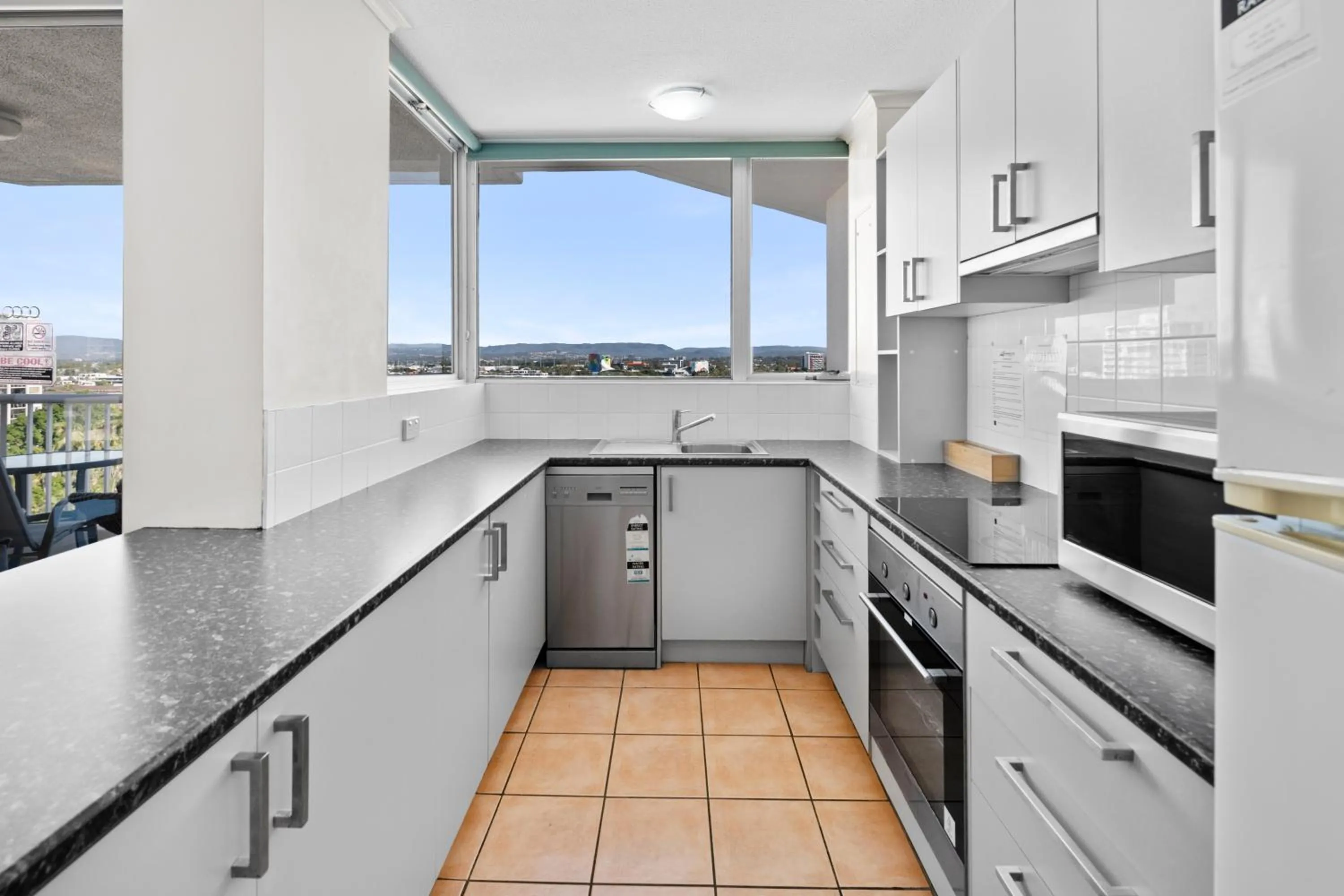 Kitchen or kitchenette in Moorings On Cavill Surfers Paradise