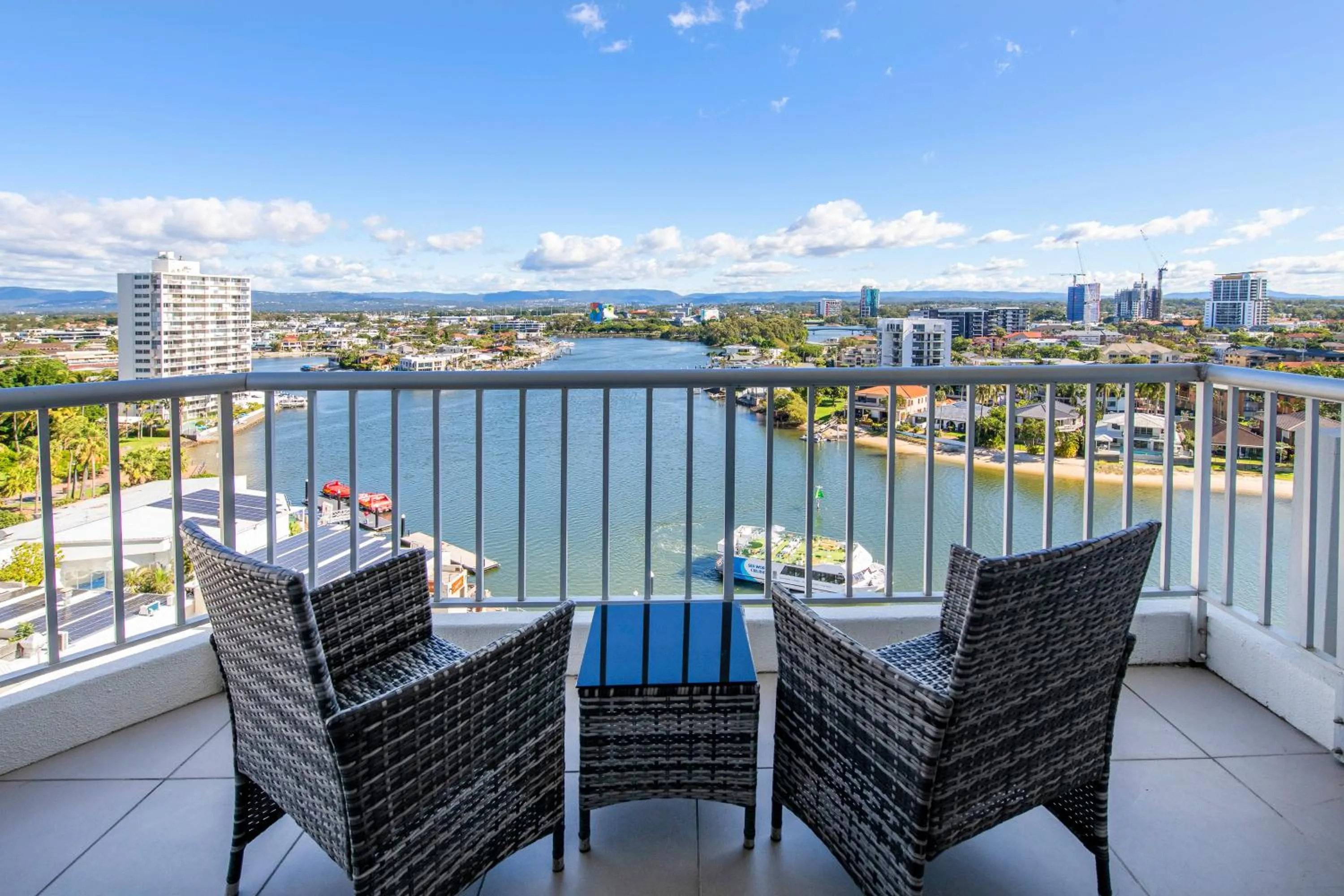 Balcony/Terrace in Moorings On Cavill Surfers Paradise